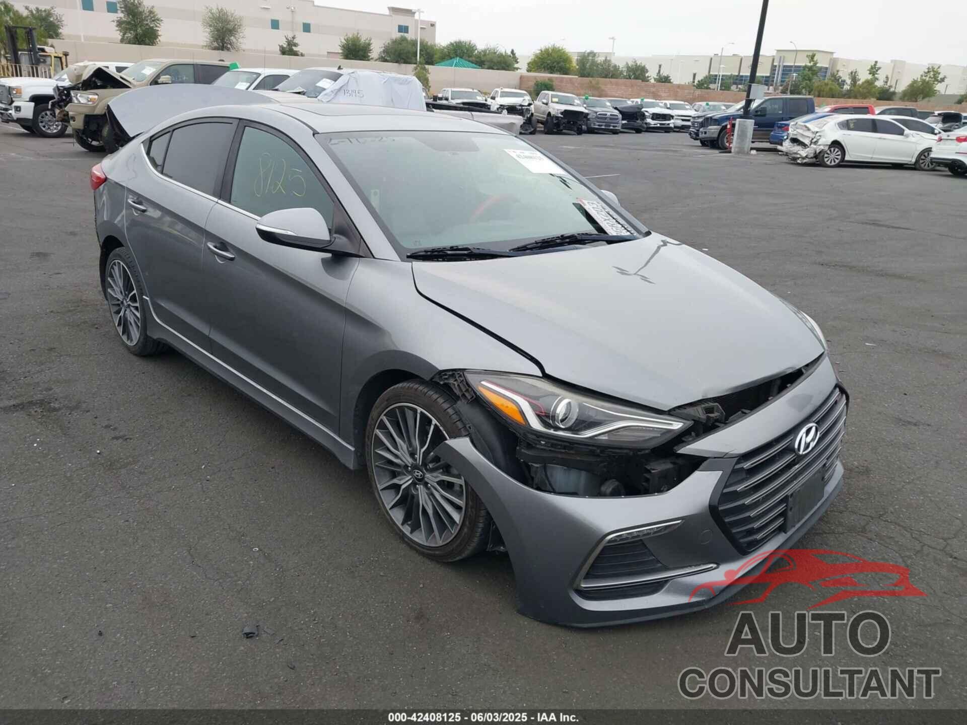 HYUNDAI ELANTRA 2018 - KMHD04LB5JU557319