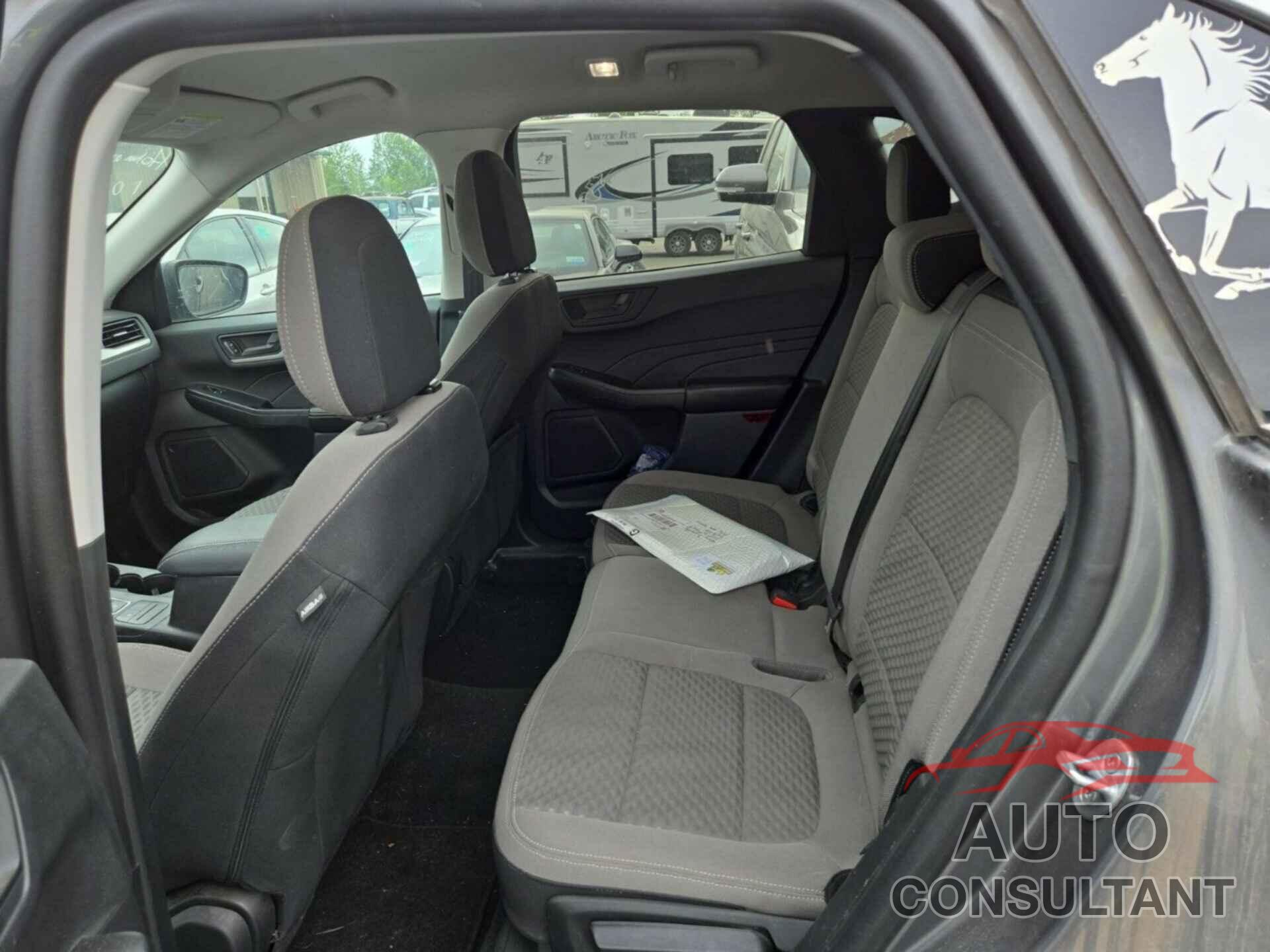 FORD ESCAPE 2022 - 1FMCU9G67NUA48820