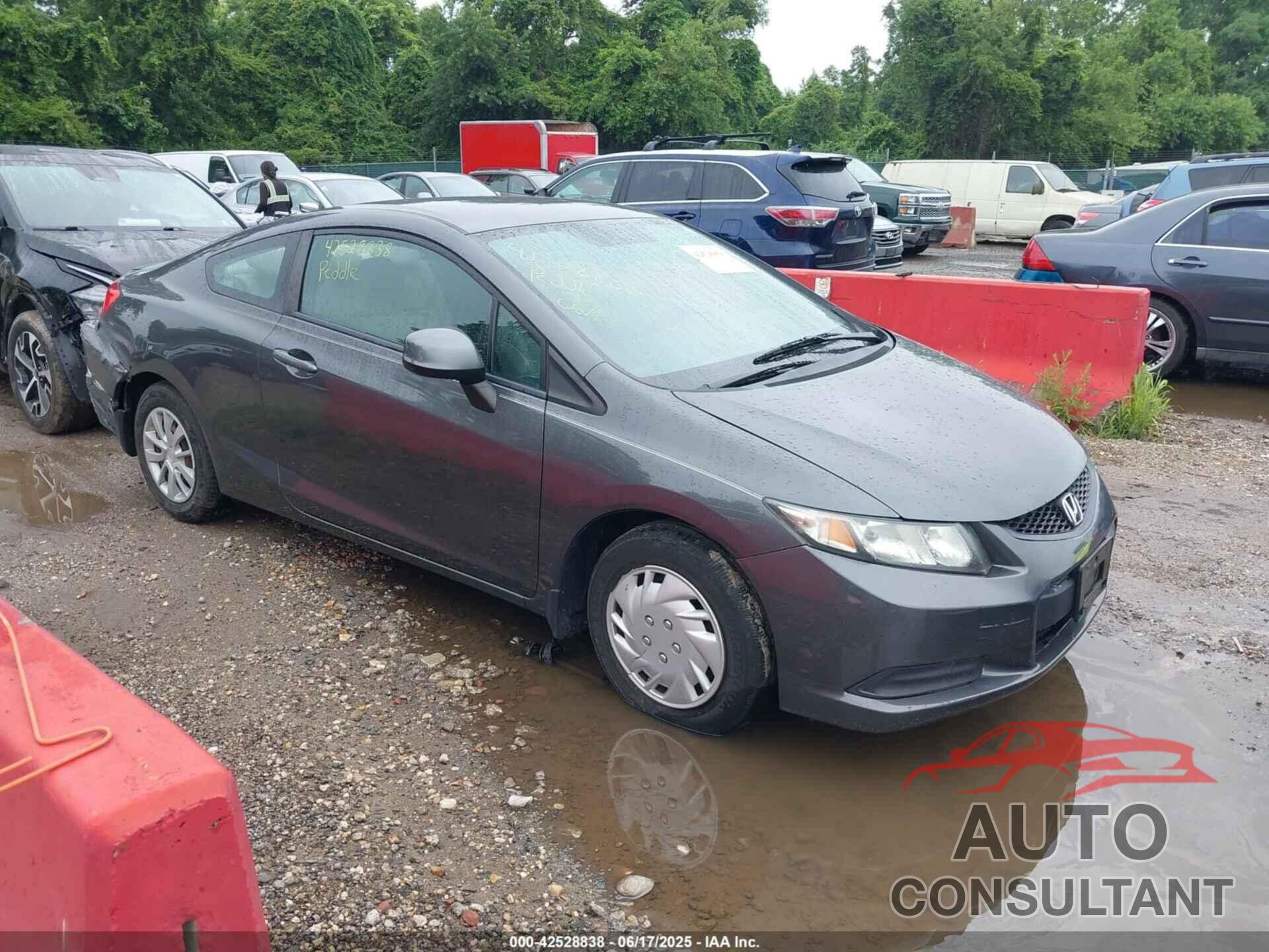 HONDA CIVIC 2013 - 2HGFG3B51DH528696
