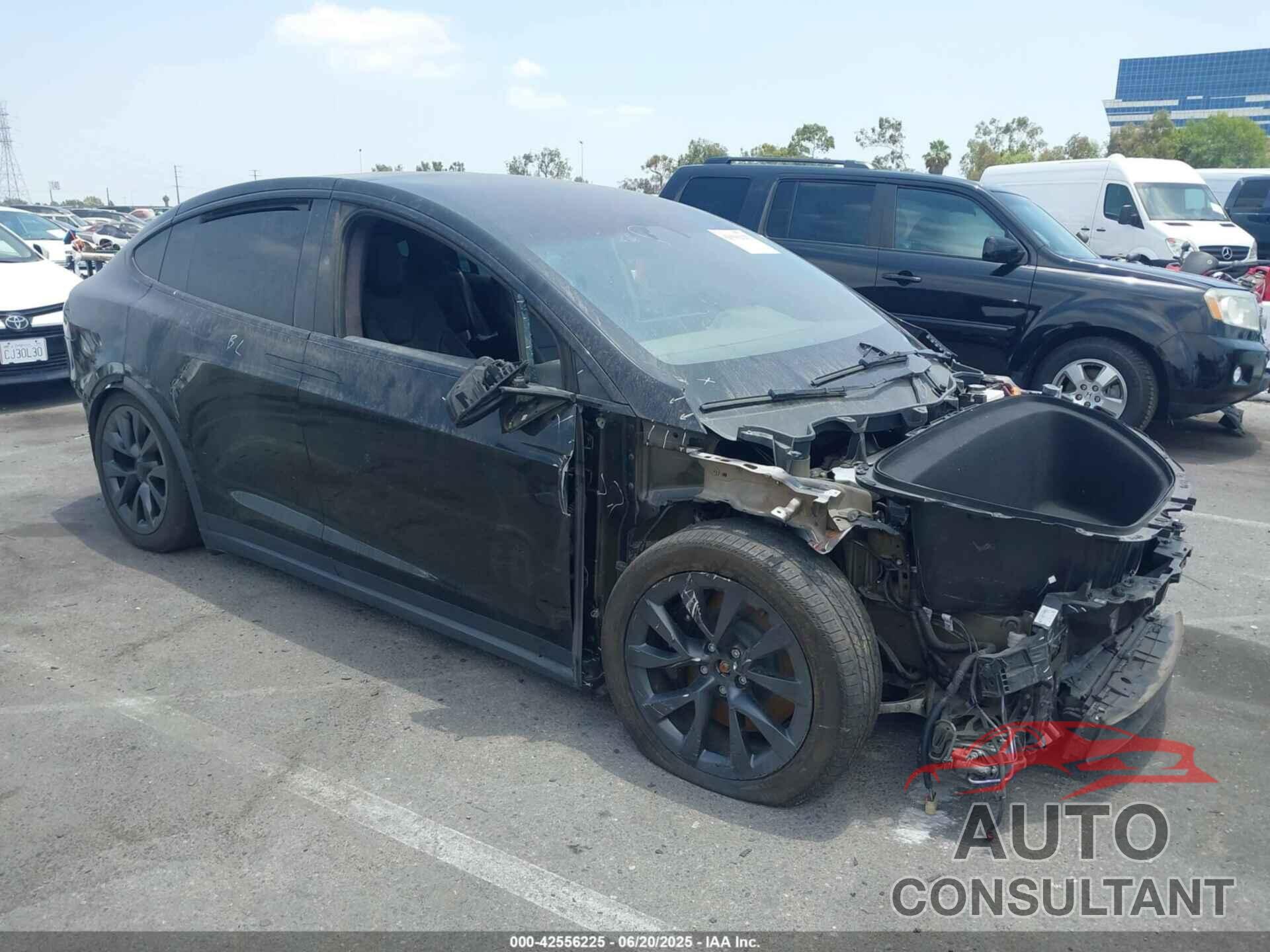TESLA MODEL X 2023 - 7SAXCBE59PF395428
