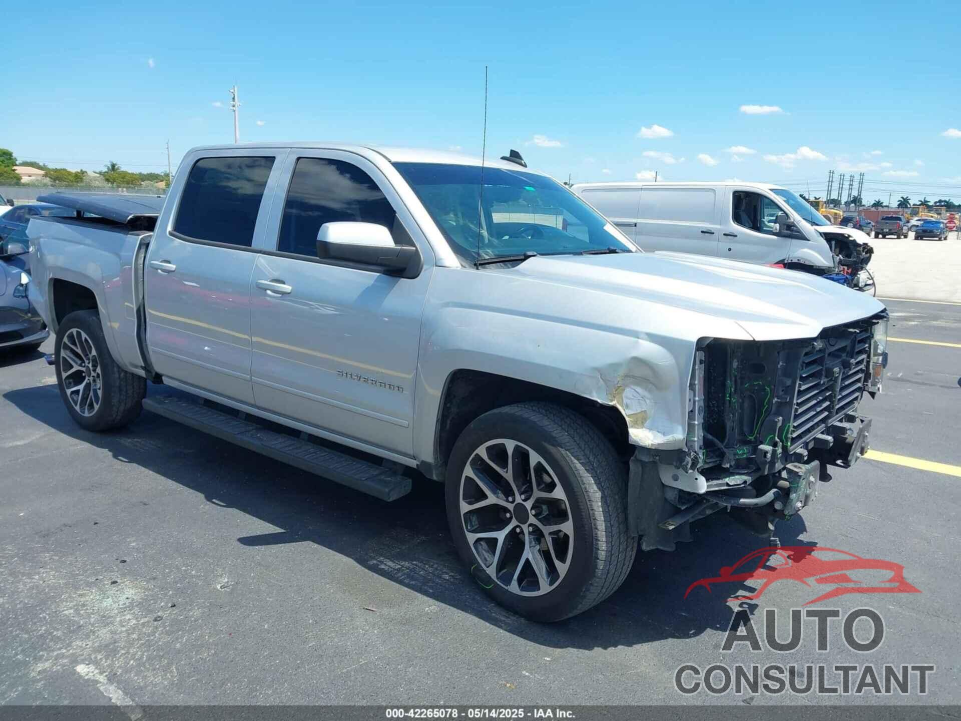 CHEVROLET SILVERADO 1500 2018 - 3GCPCREC0JG577881
