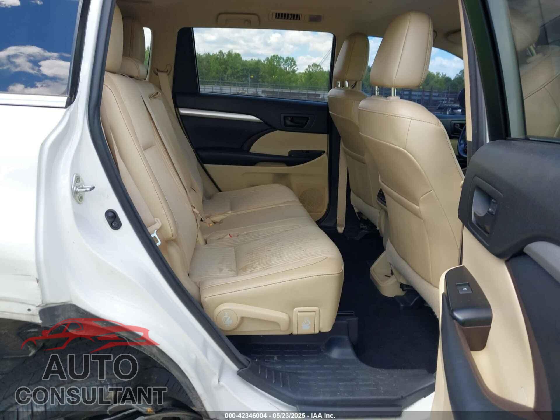 TOYOTA HIGHLANDER 2017 - 5TDBZRFH6HS456819