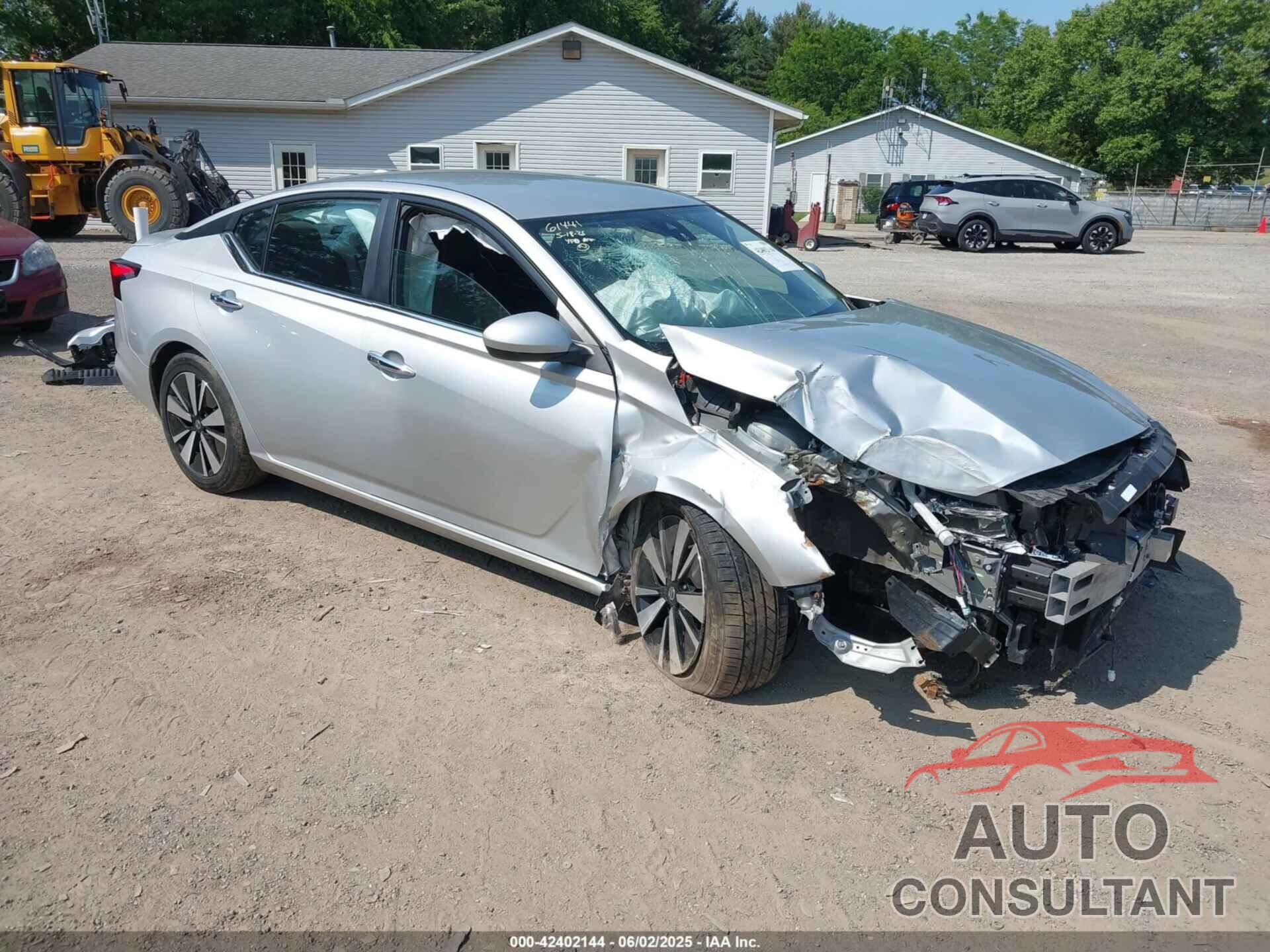 NISSAN ALTIMA 2021 - 1N4BL4DV3MN303348