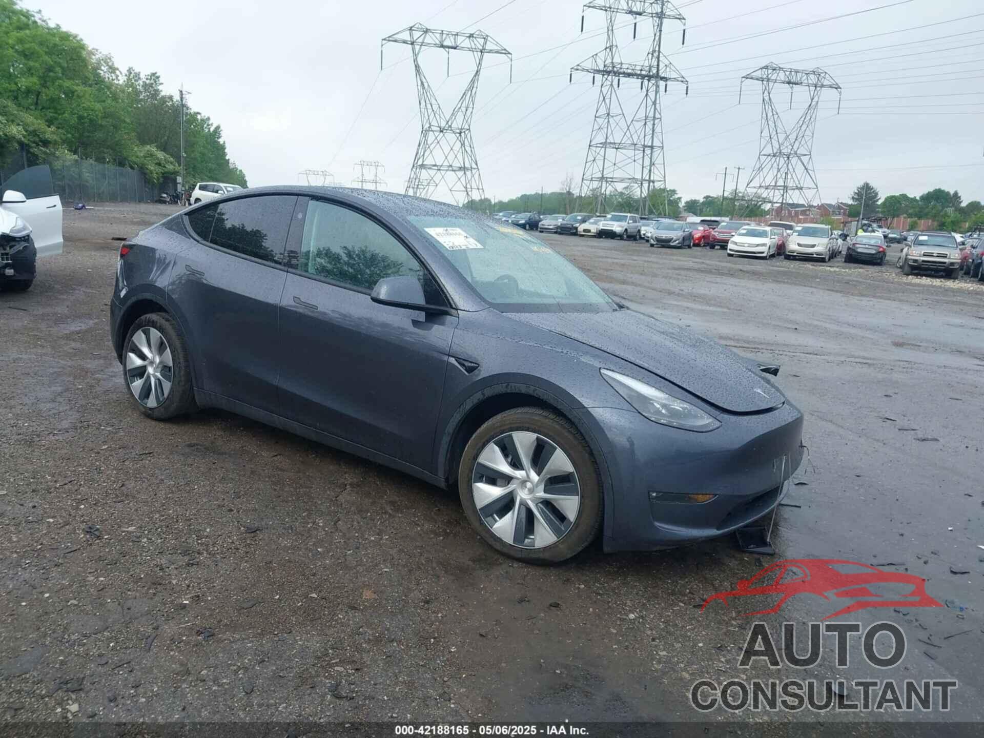 TESLA MODEL Y 2023 - 7SAYGAEE3PF971954