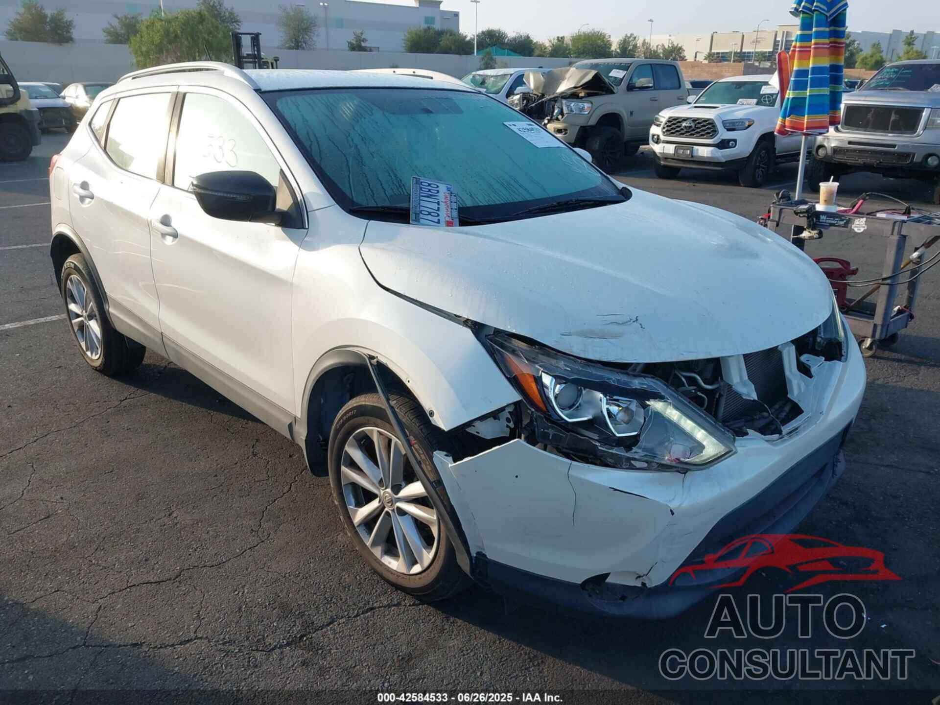 NISSAN ROGUE SPORT 2017 - JN1BJ1CP2HW033534