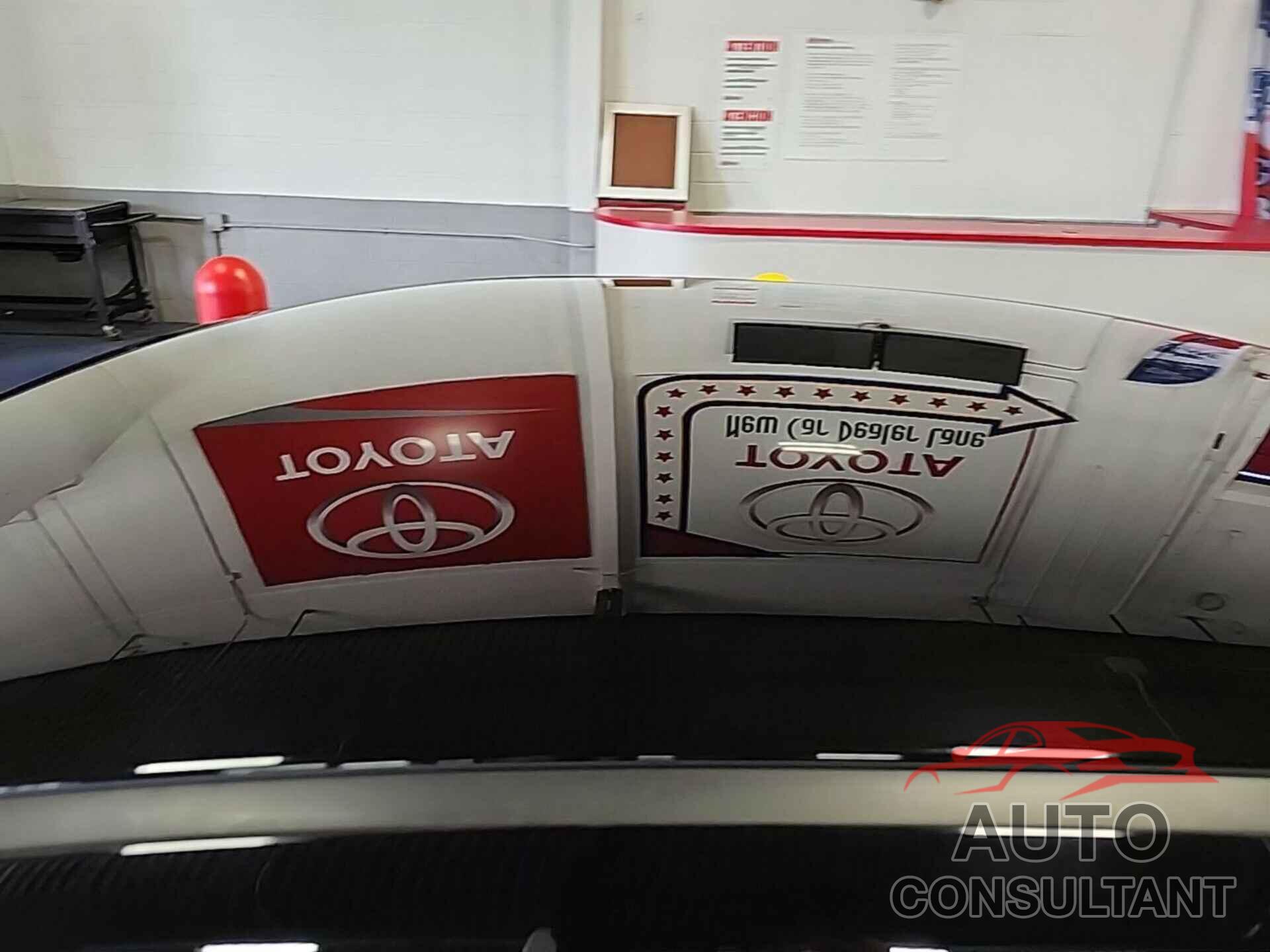 HYUNDAI ELANTRA 2023 - 5NPLM4AG6PH112044