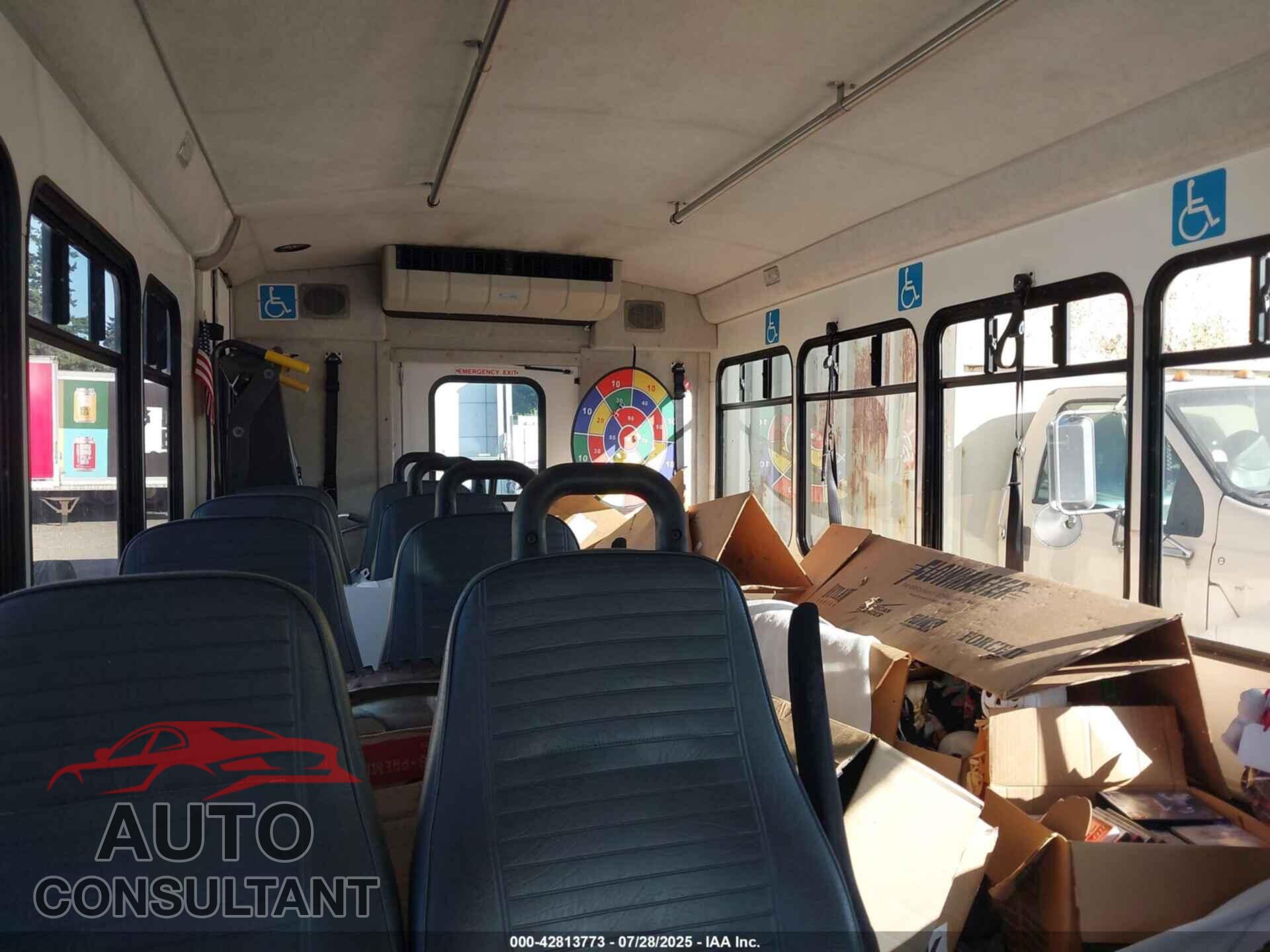 FORD E-450 CUTAWAY 2012 - 1FDFE4FS3CDA47253