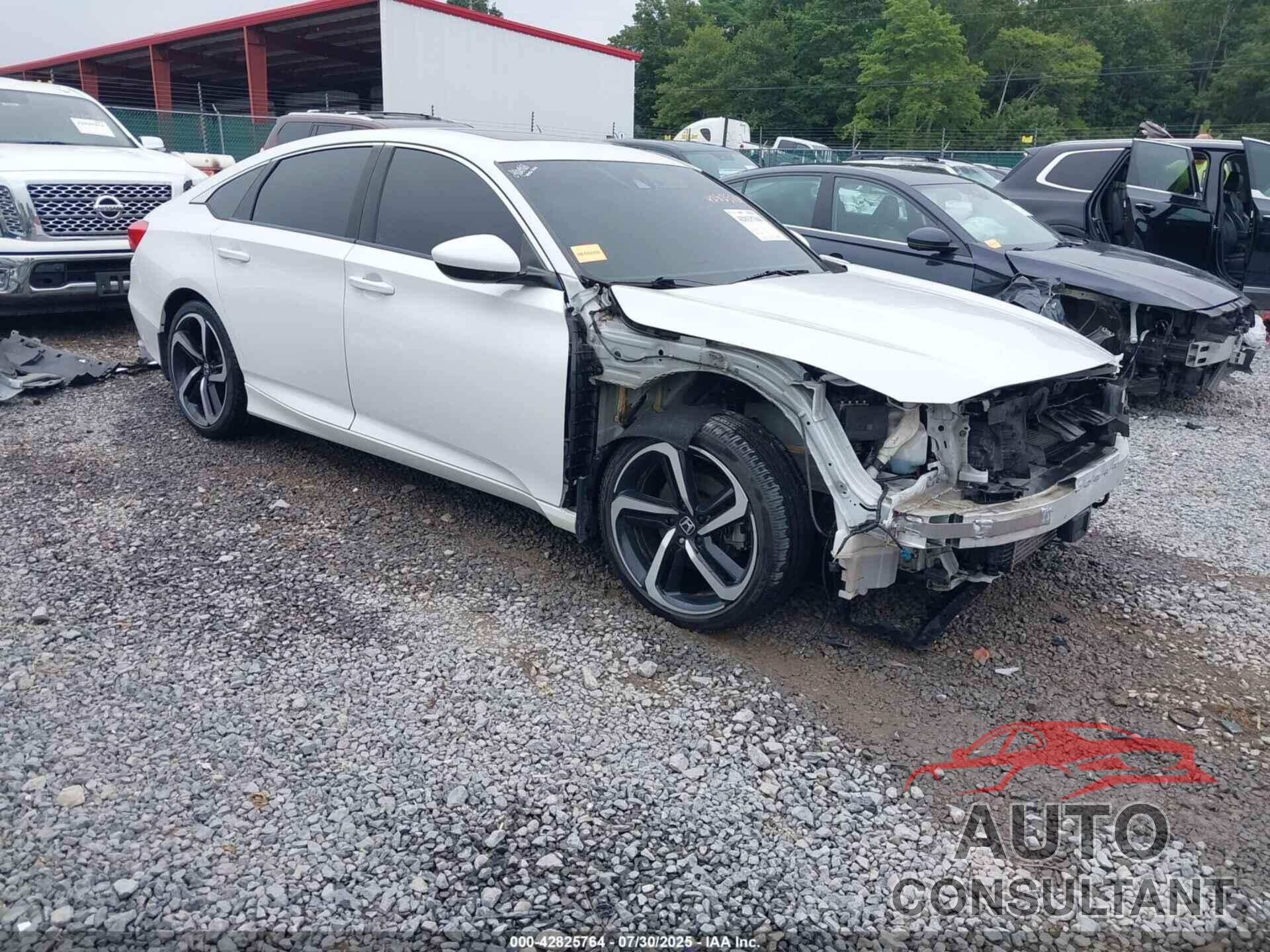 HONDA ACCORD 2018 - 1HGCV2F38JA021526