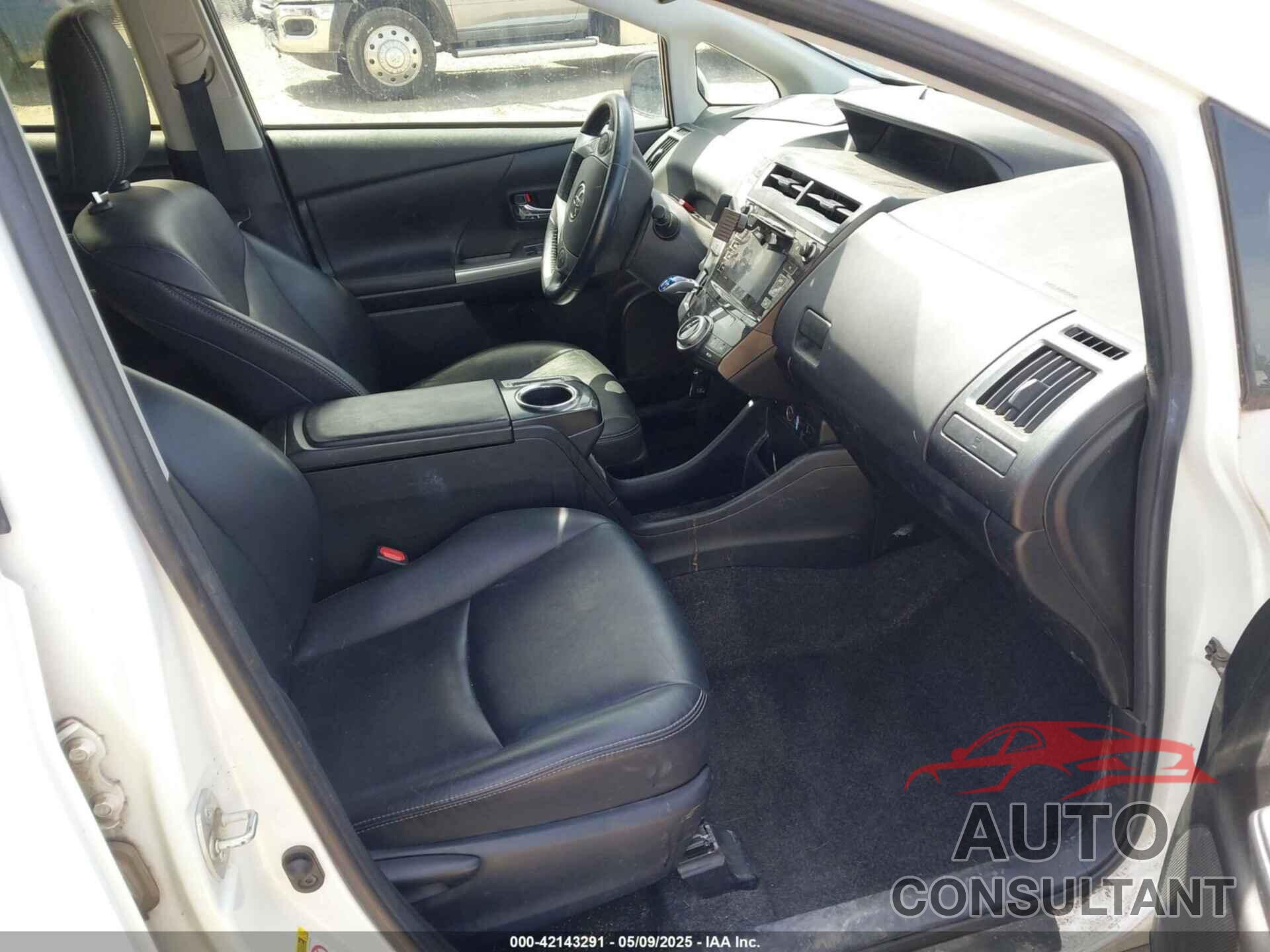 TOYOTA PRIUS V 2016 - JTDZN3EU6GJ047561
