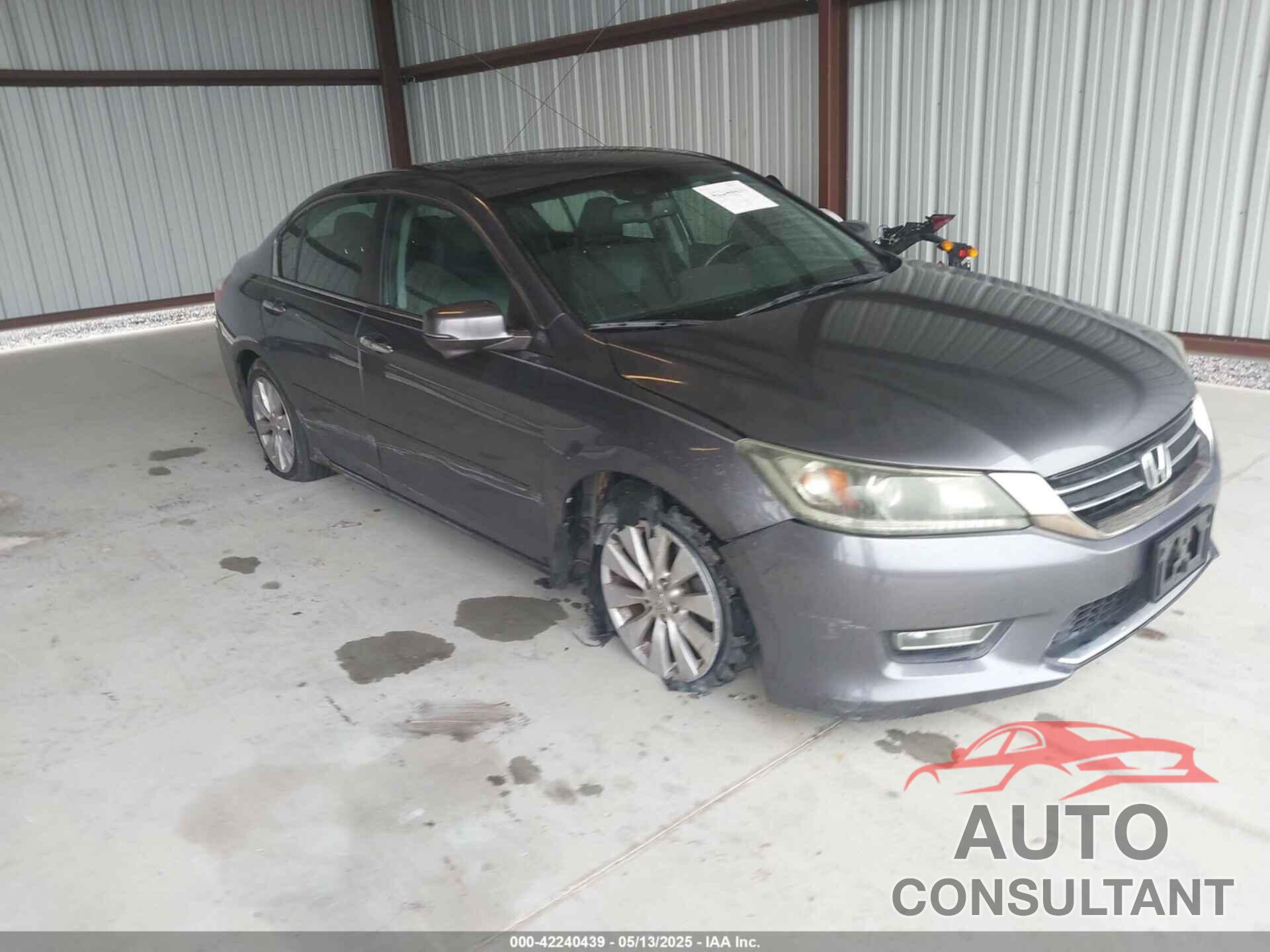 HONDA ACCORD 2013 - 1HGCR2F85DA016384