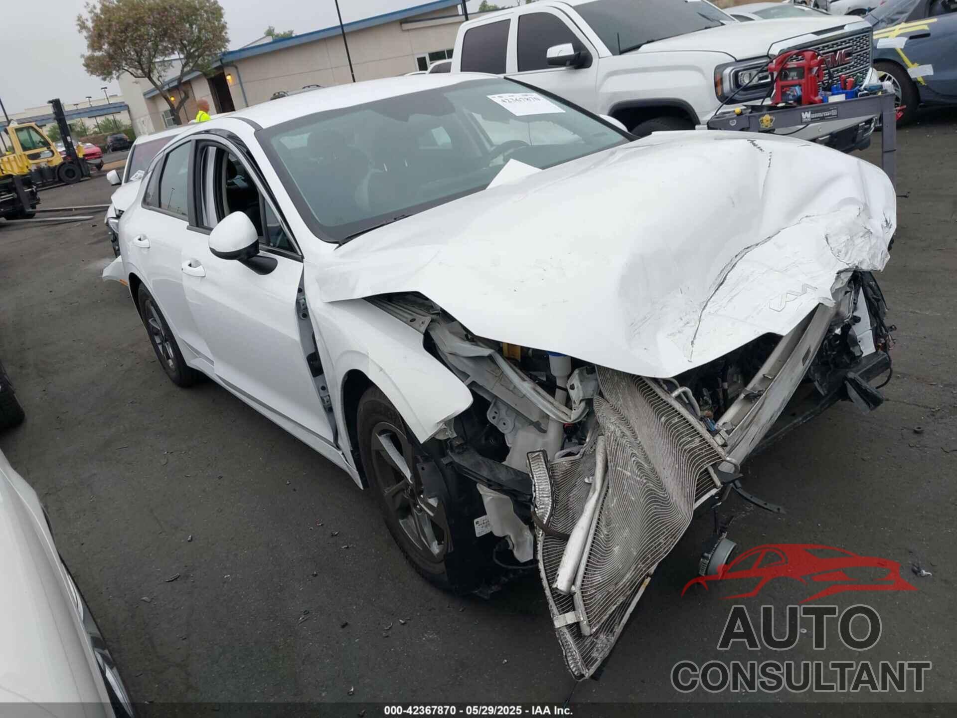 KIA K5 2023 - 5XXG14J22PG178570