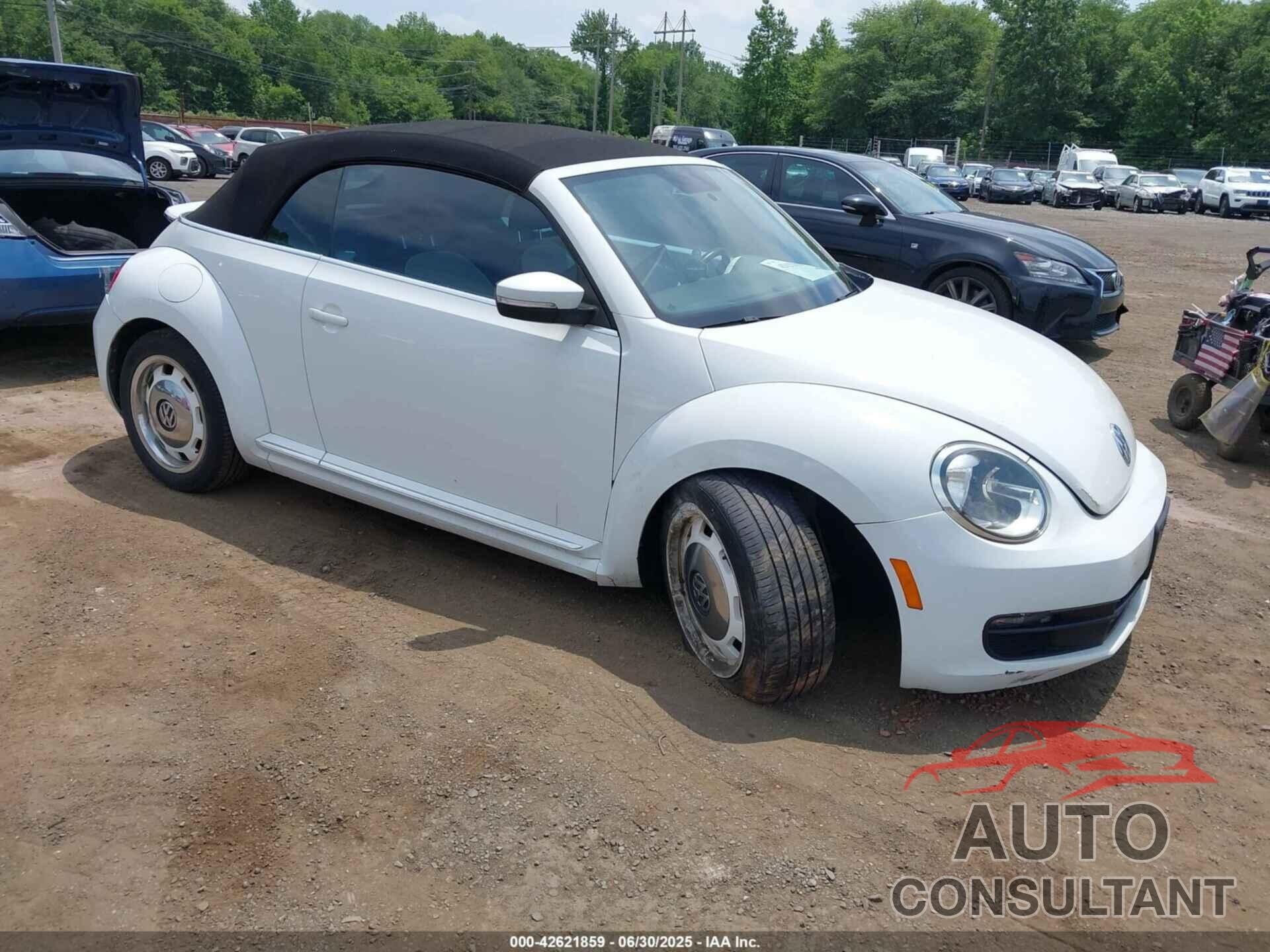 VOLKSWAGEN BEETLE 2015 - 3VW517AT4FM809038