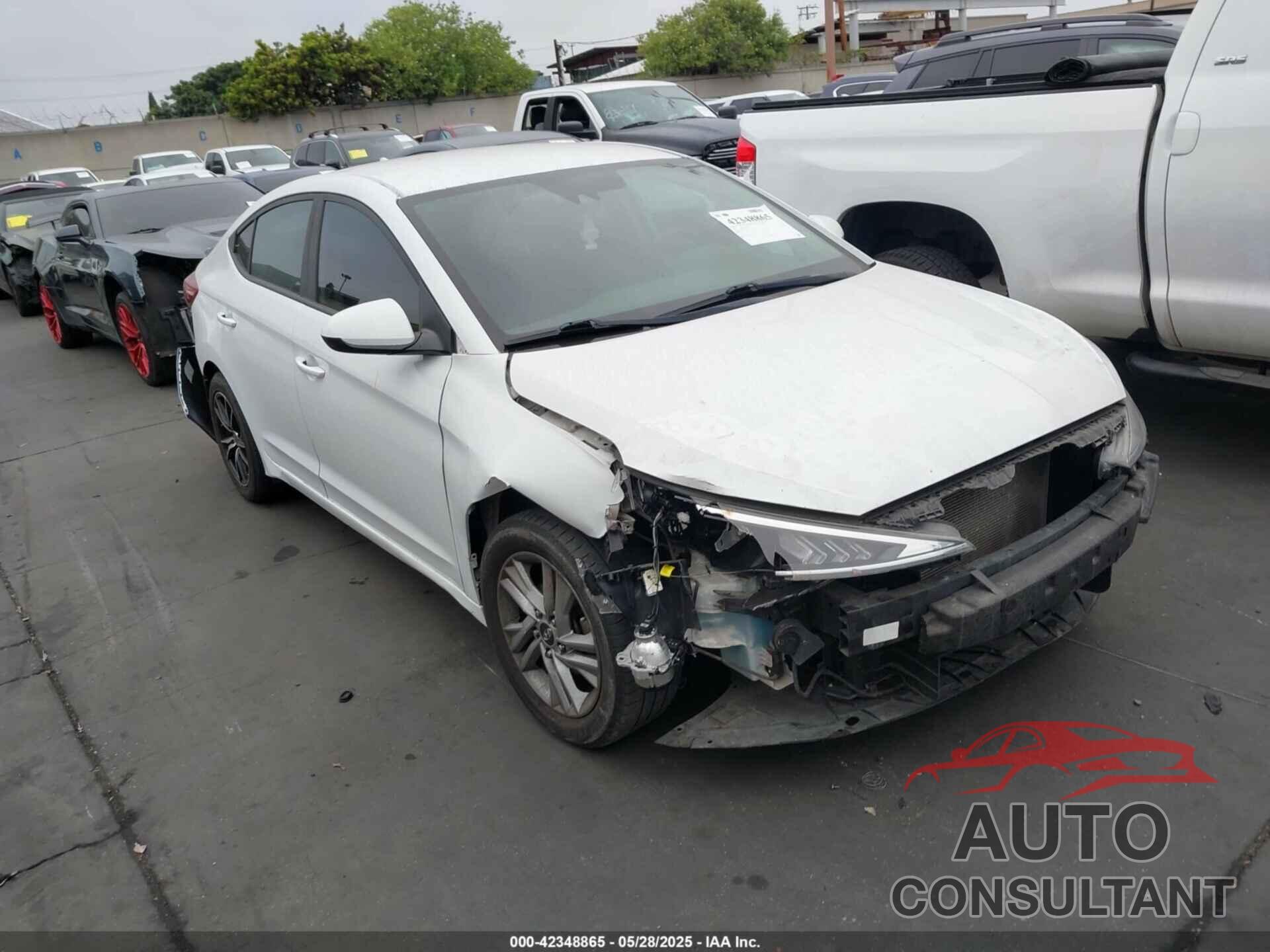 HYUNDAI ELANTRA 2020 - 5NPD84LF8LH549311