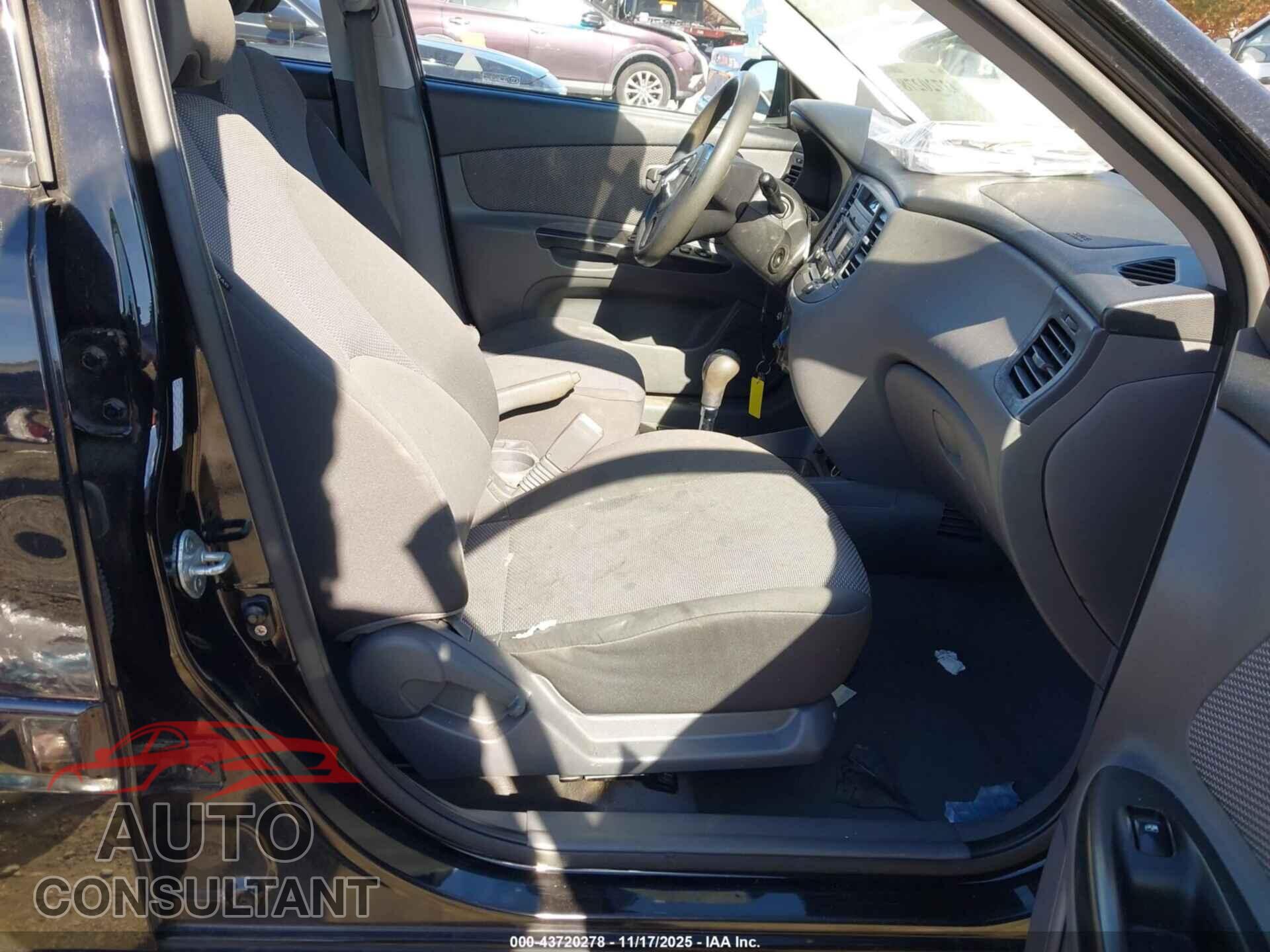 KIA RIO 2010 - KNADH4A31A6665320
