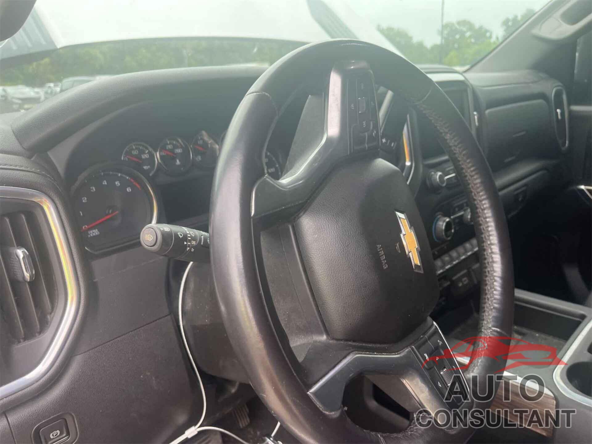 CHEVROLET SILVERADO 2022 - 1GC1YNE72NF223659