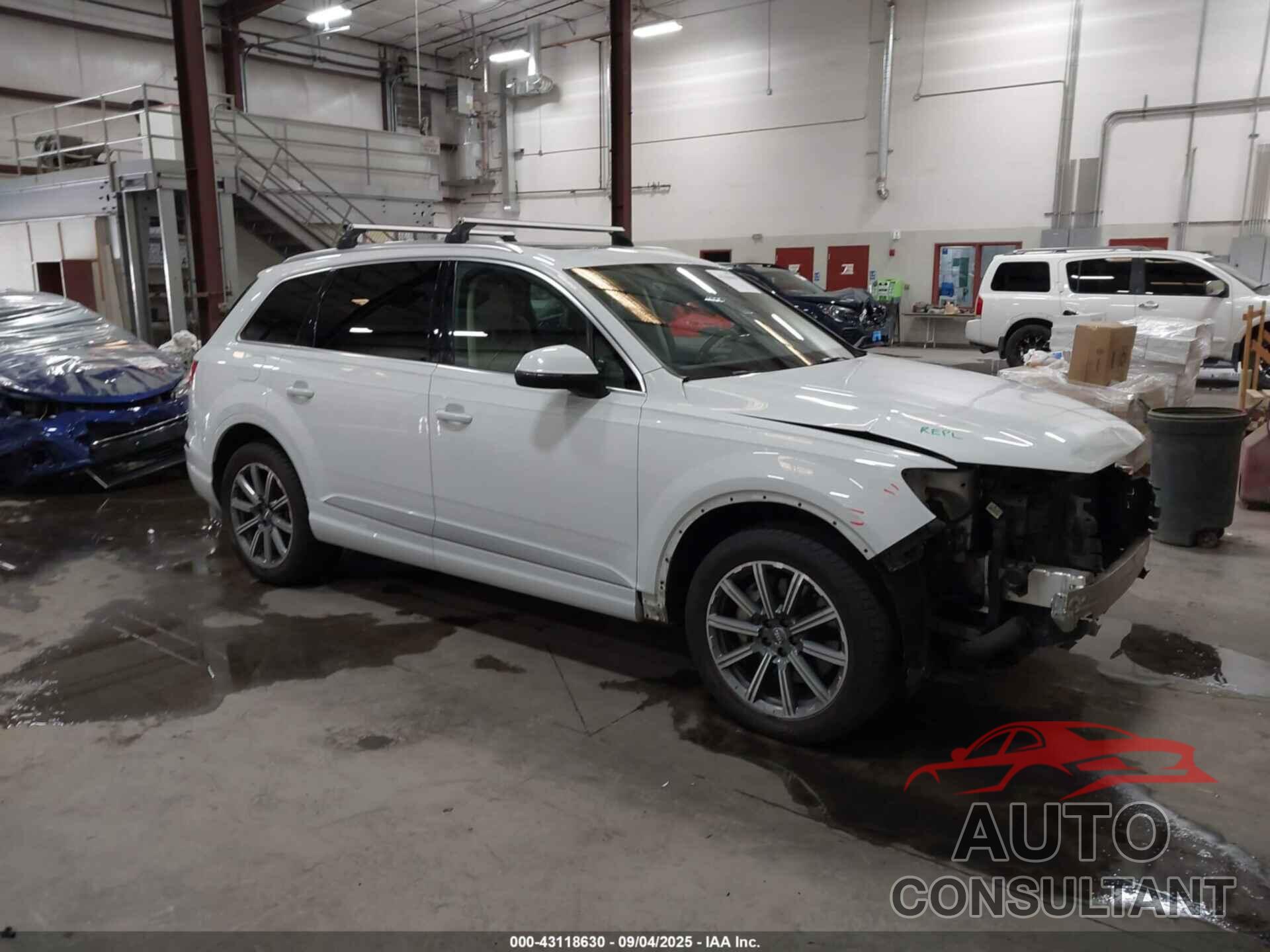 AUDI Q7 2018 - WA1LHAF71JD054976