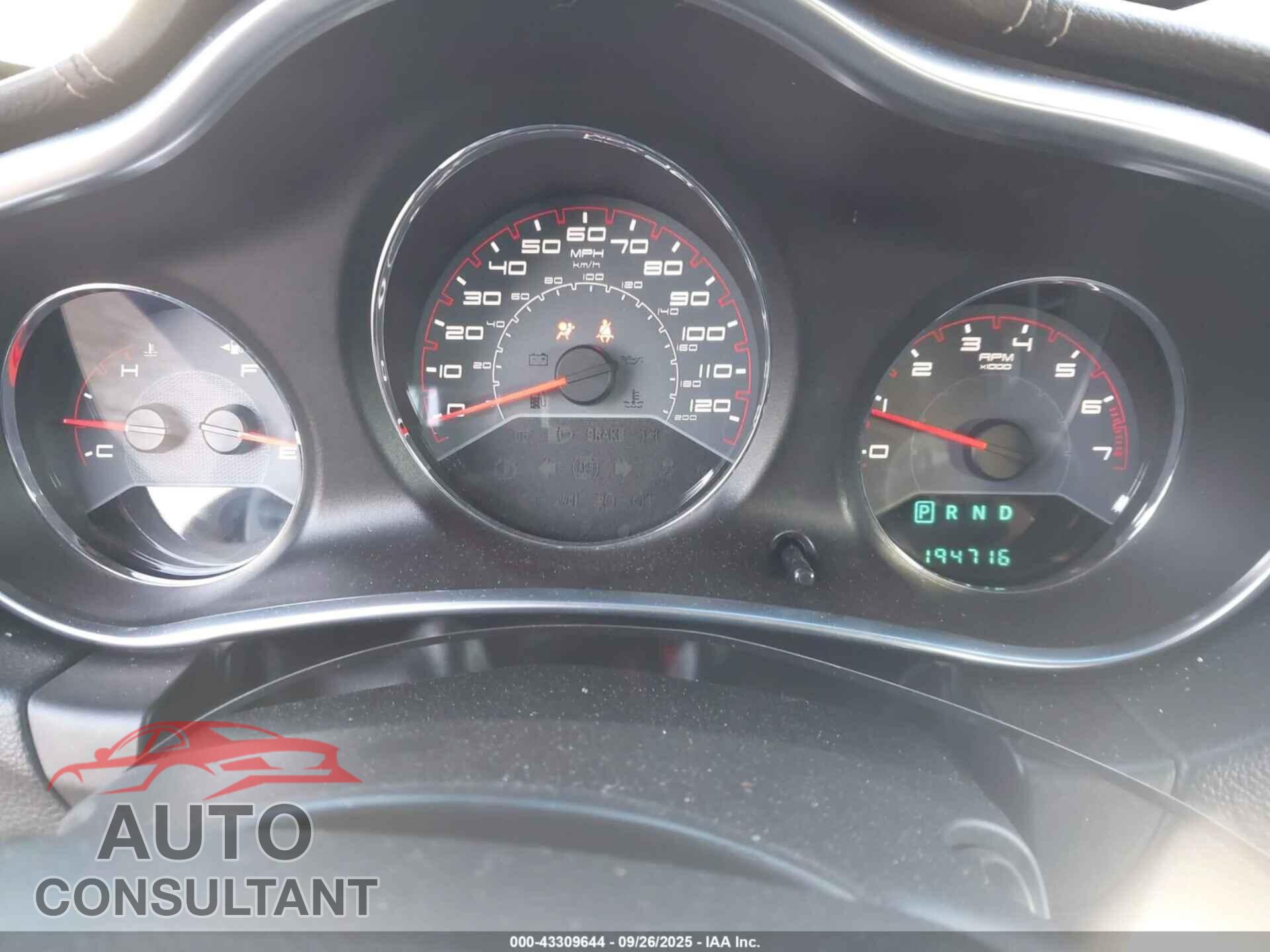 DODGE AVENGER 2013 - 1C3CDZAG5DN770256