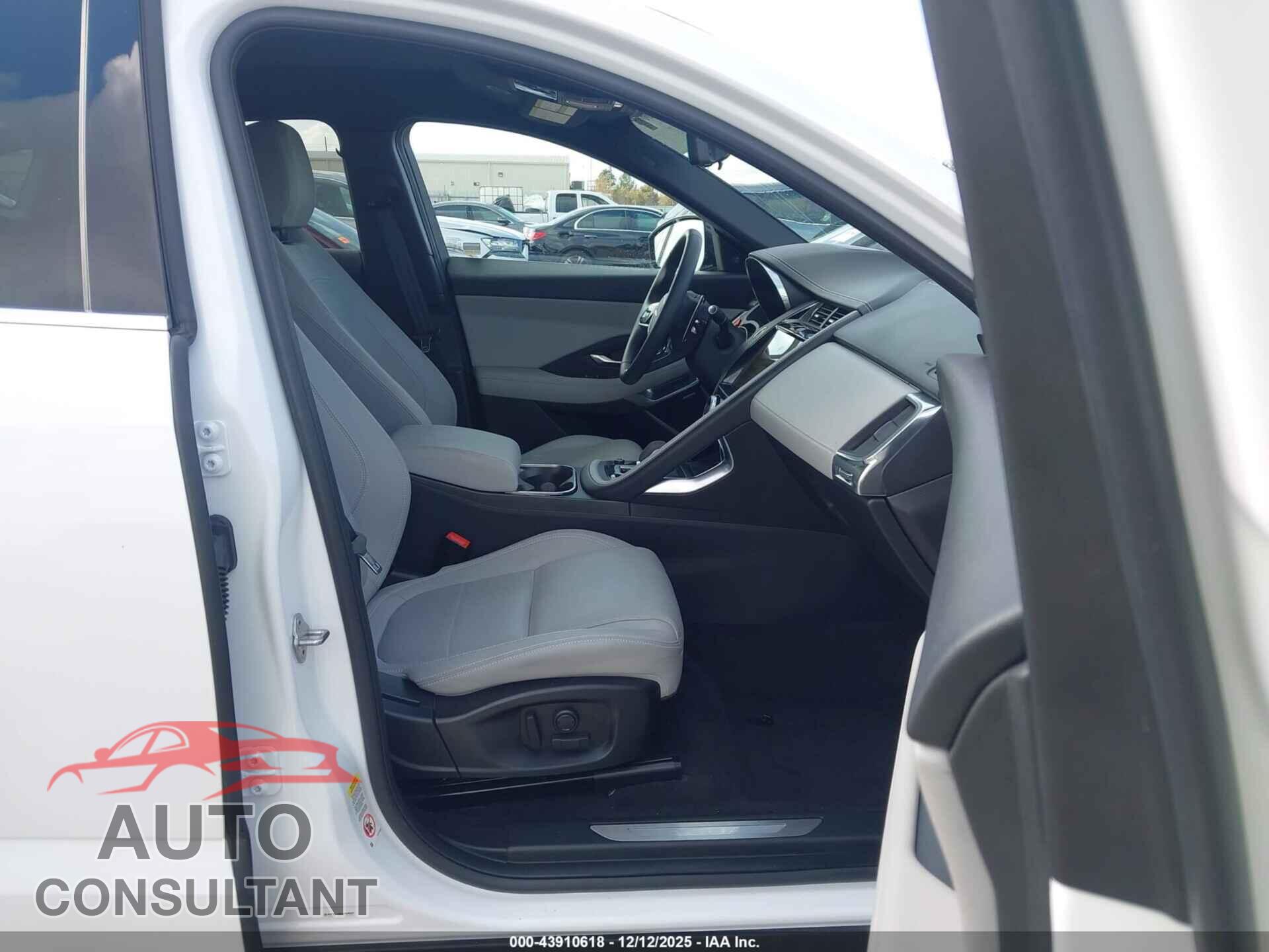 JAGUAR E-PACE 2024 - SADFL2FX2R1042702