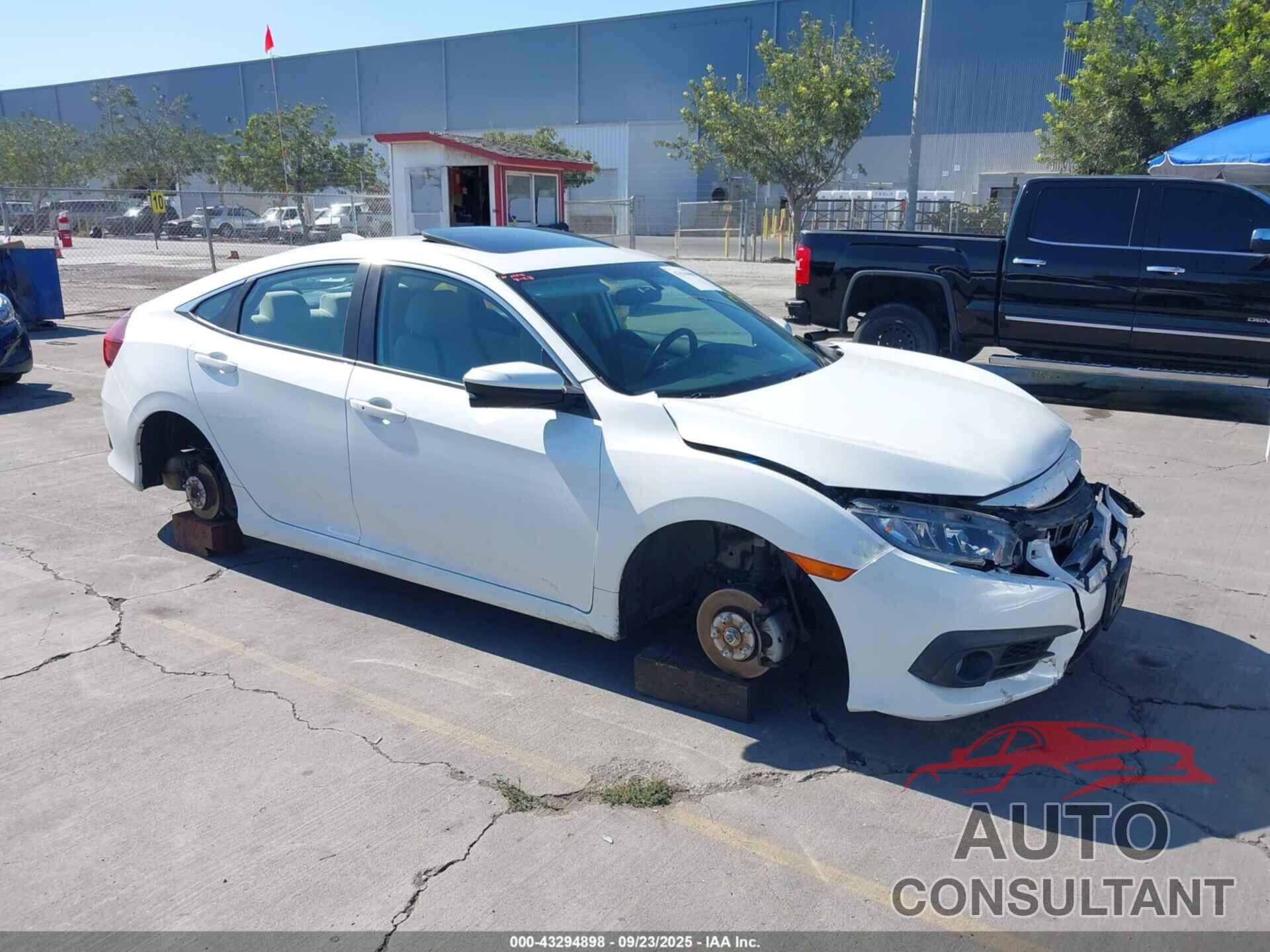 HONDA CIVIC 2018 - 2HGFC1F31JH642539