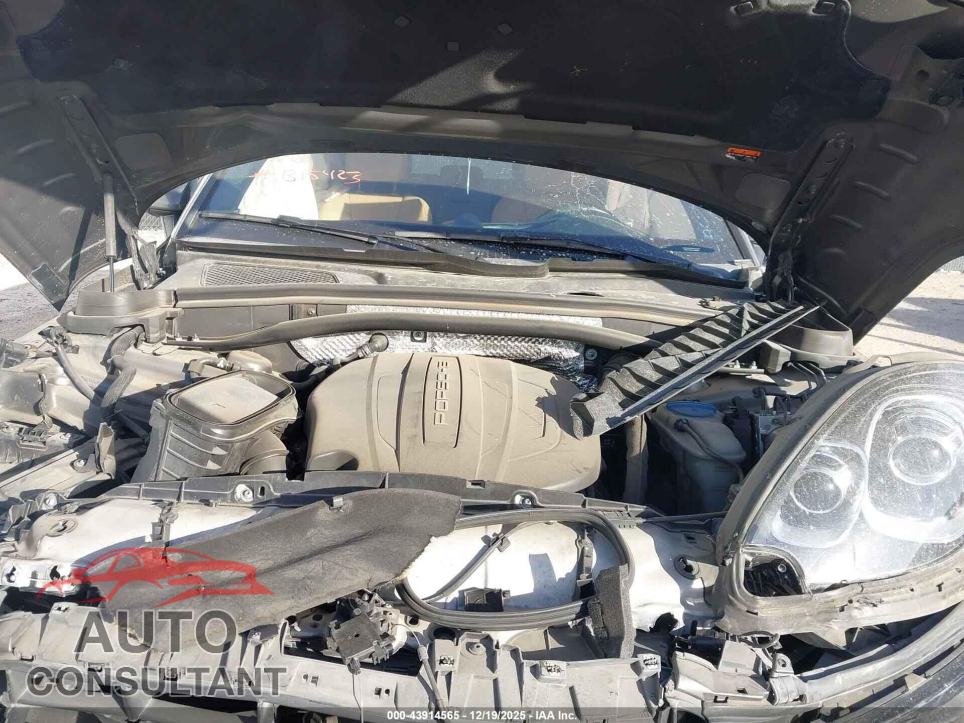 PORSCHE MACAN 2018 - WP1AA2A51JLB15423