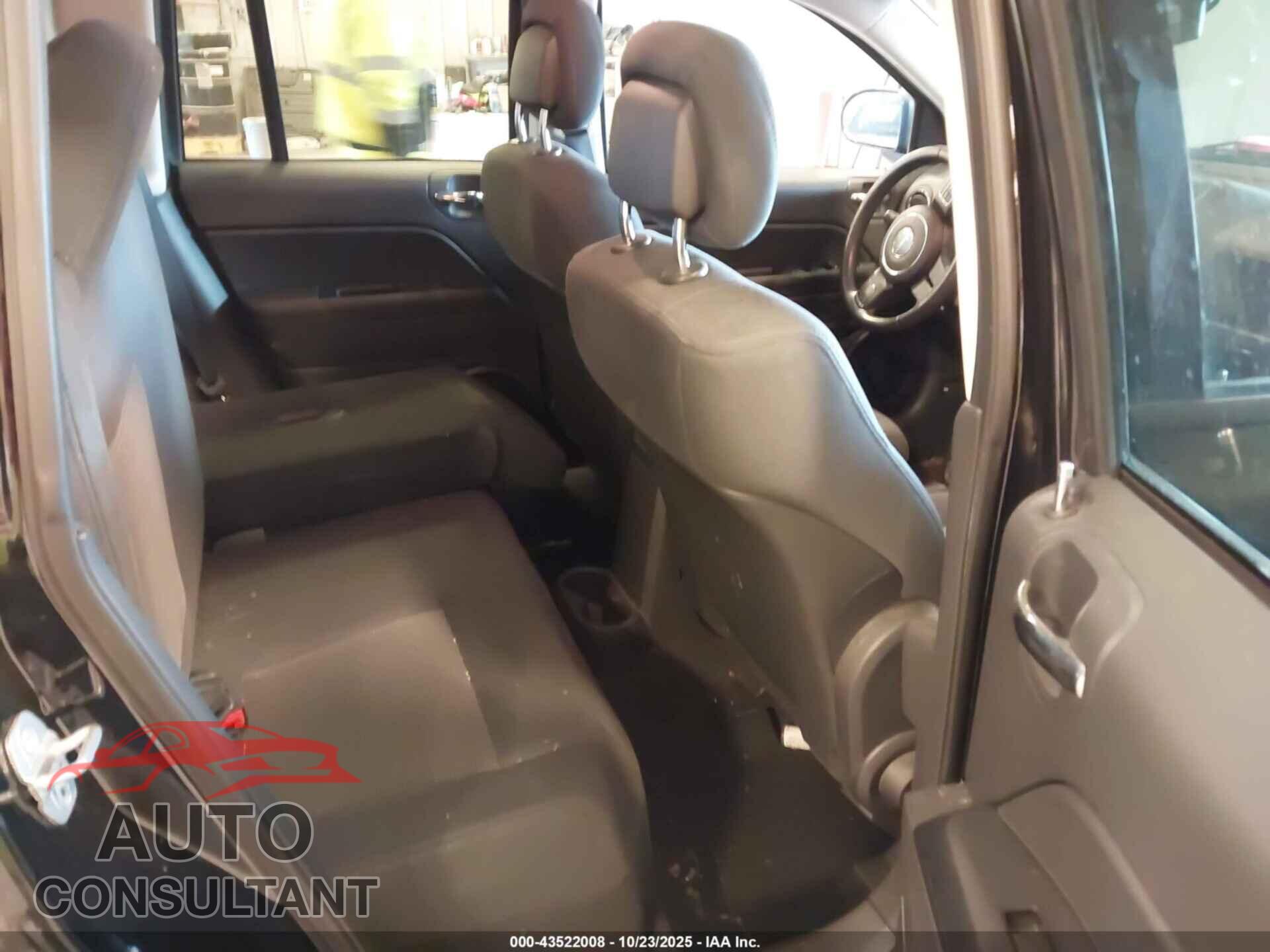 JEEP COMPASS 2012 - 1C4NJCEBXCD652412