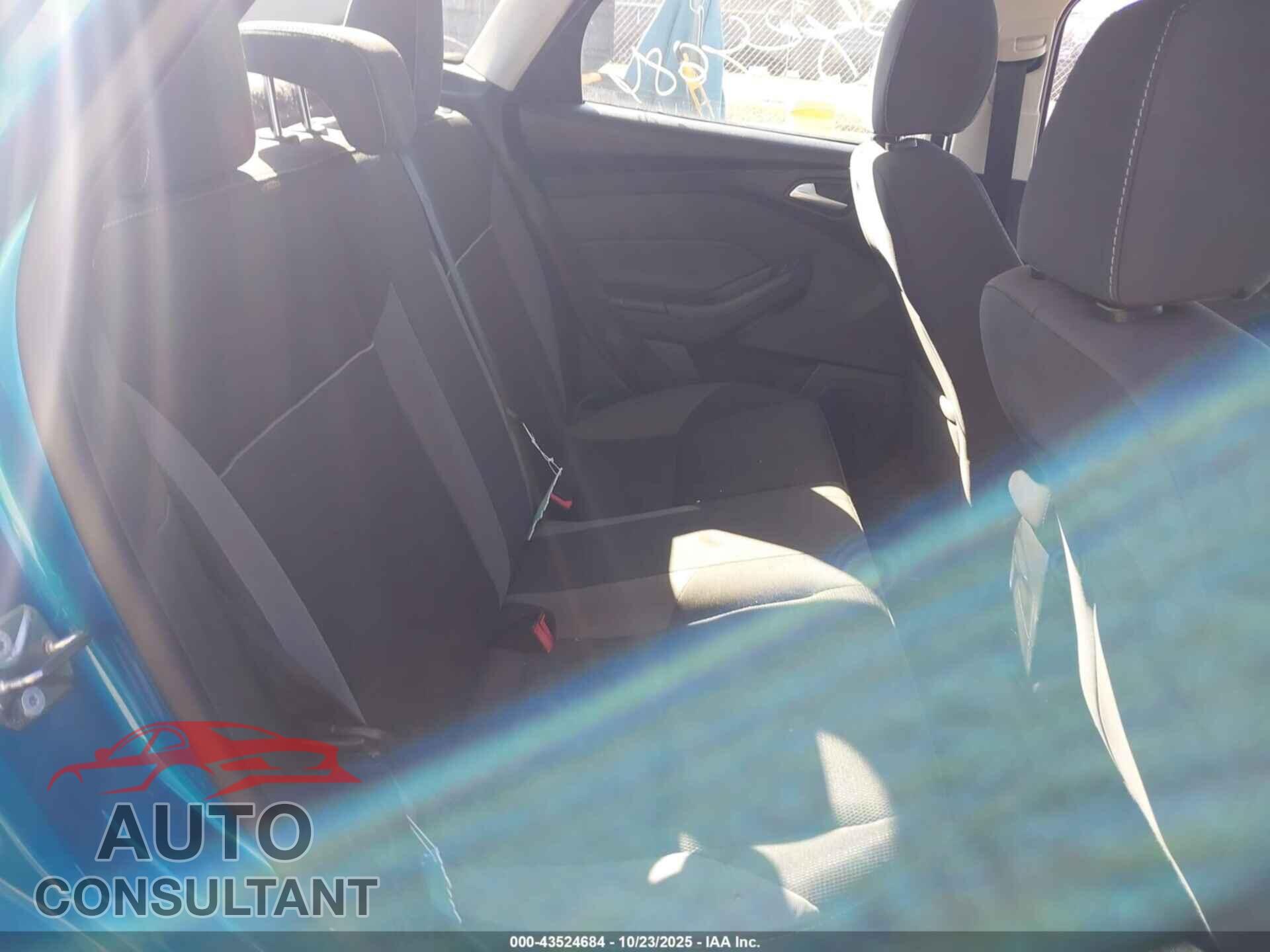 FORD FOCUS 2014 - 1FADP3F21EL426976