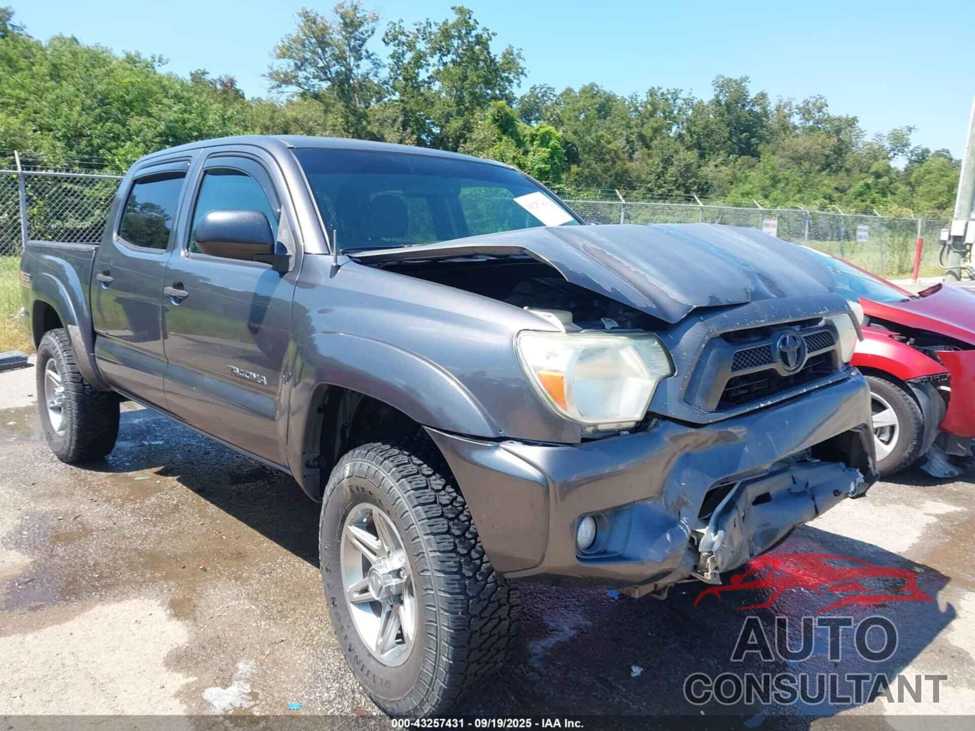 TOYOTA TACOMA 2013 - 5TFJU4GN8DX041023