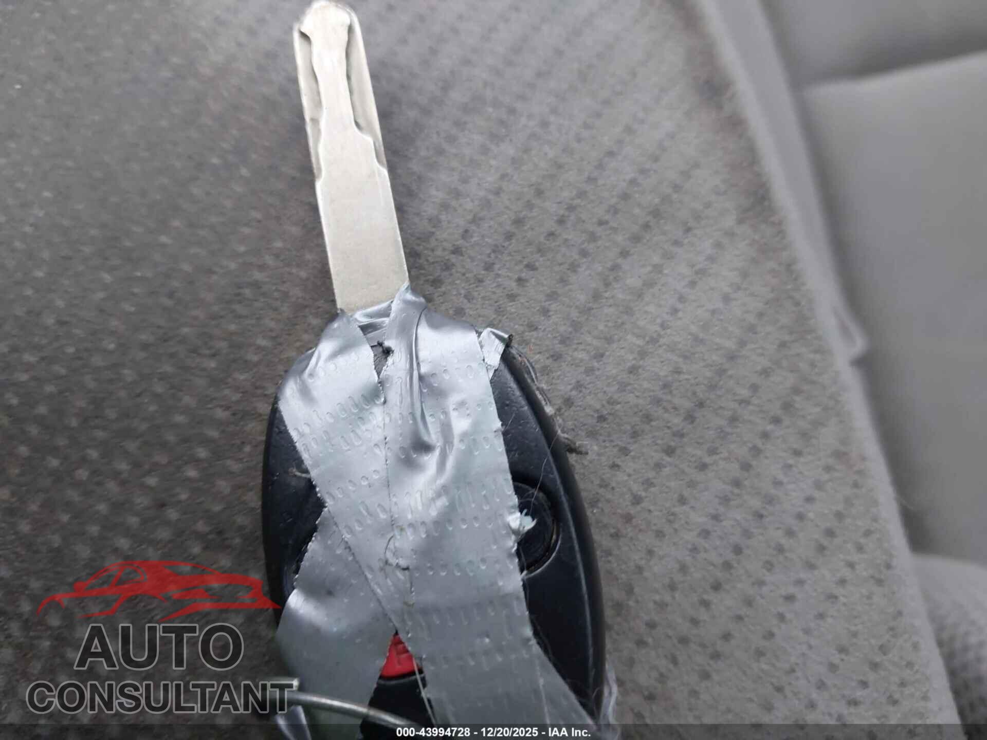 HONDA CIVIC 2012 - 2HGFB2F58CH577539
