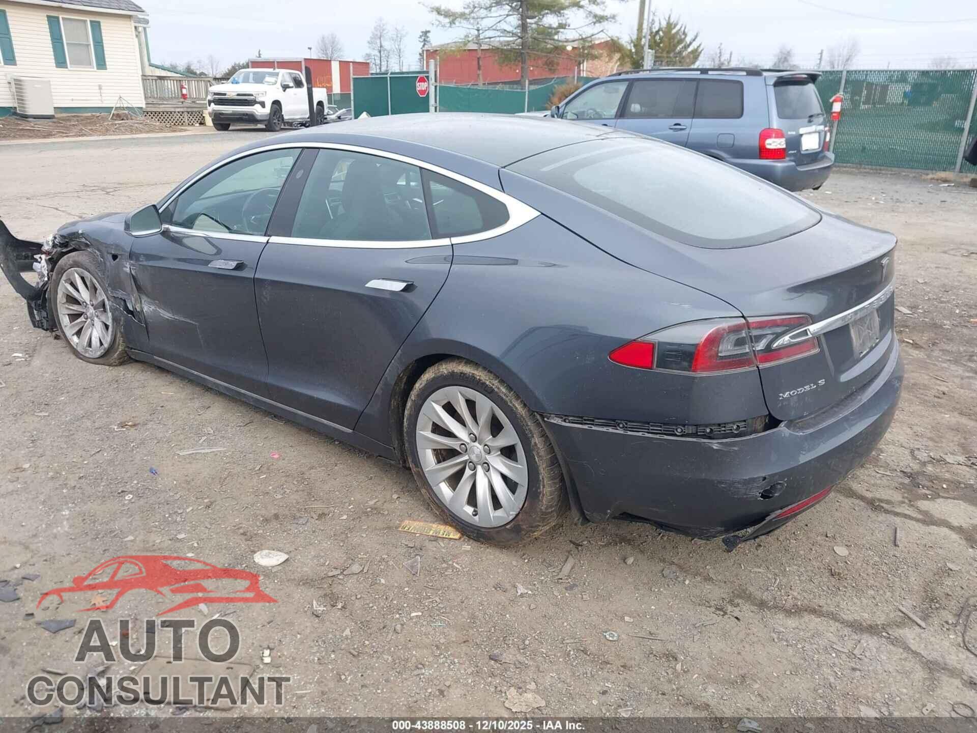 TESLA MODEL S 2017 - 5YJSA1E2XHF202864