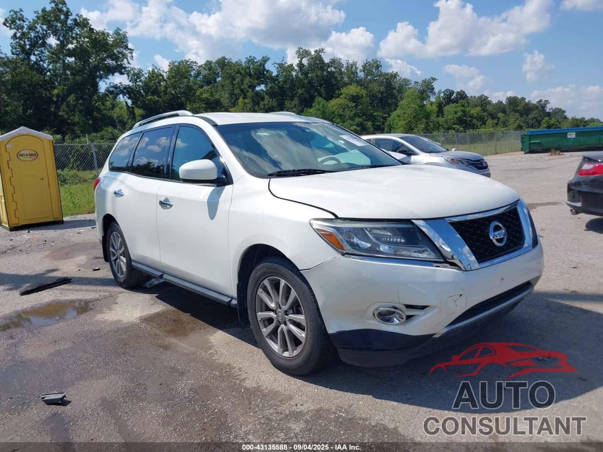 NISSAN PATHFINDER 2015 - 5N1AR2MN3FC702554