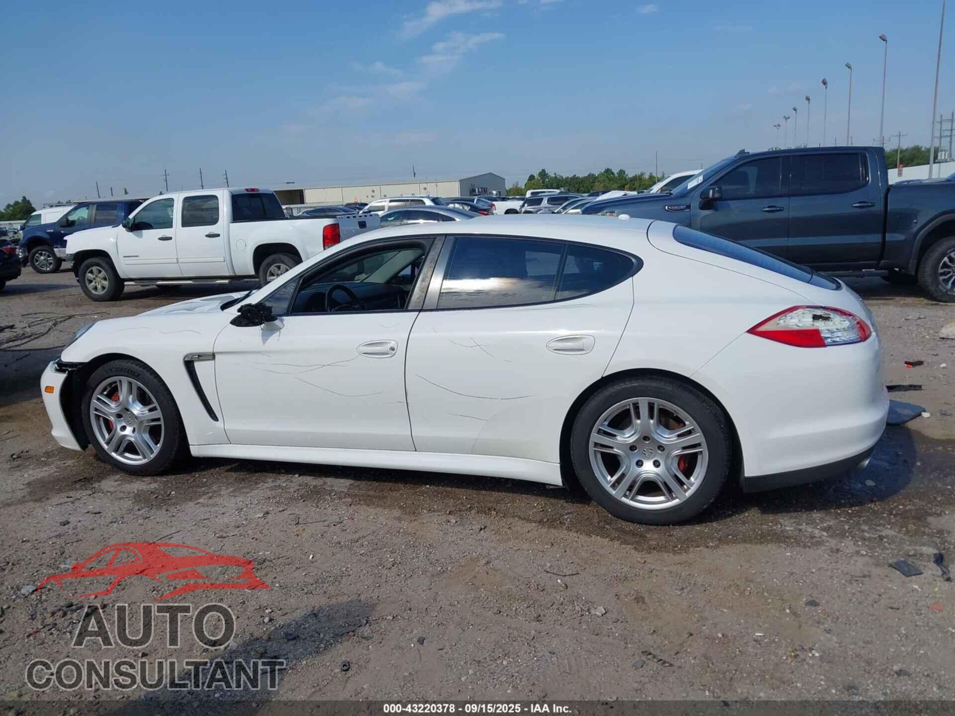 PORSCHE PANAMERA 2012 - WP0AA2A71CL016526