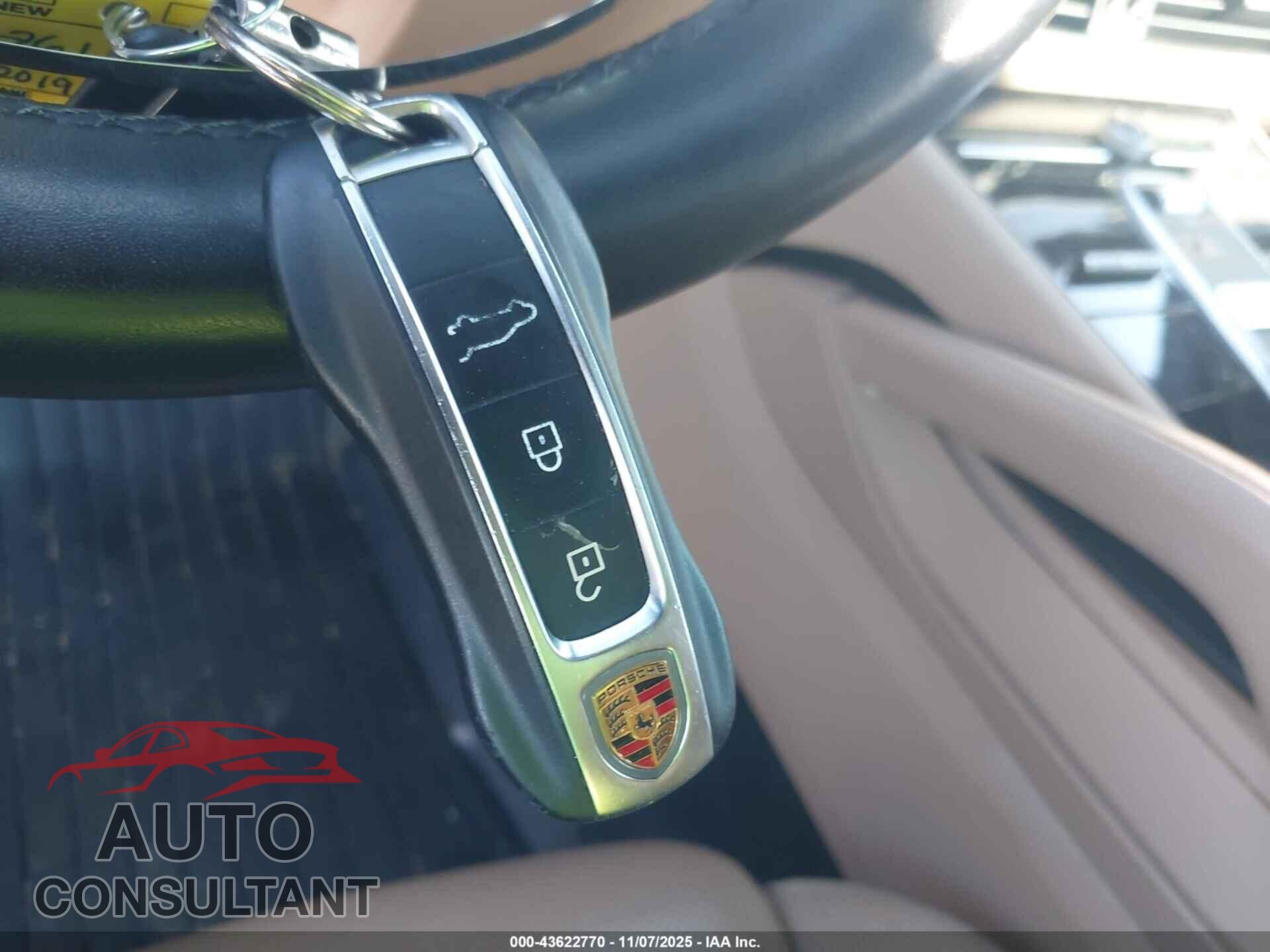 PORSCHE CAYENNE 2019 - WP1AA2AY1KDA09687