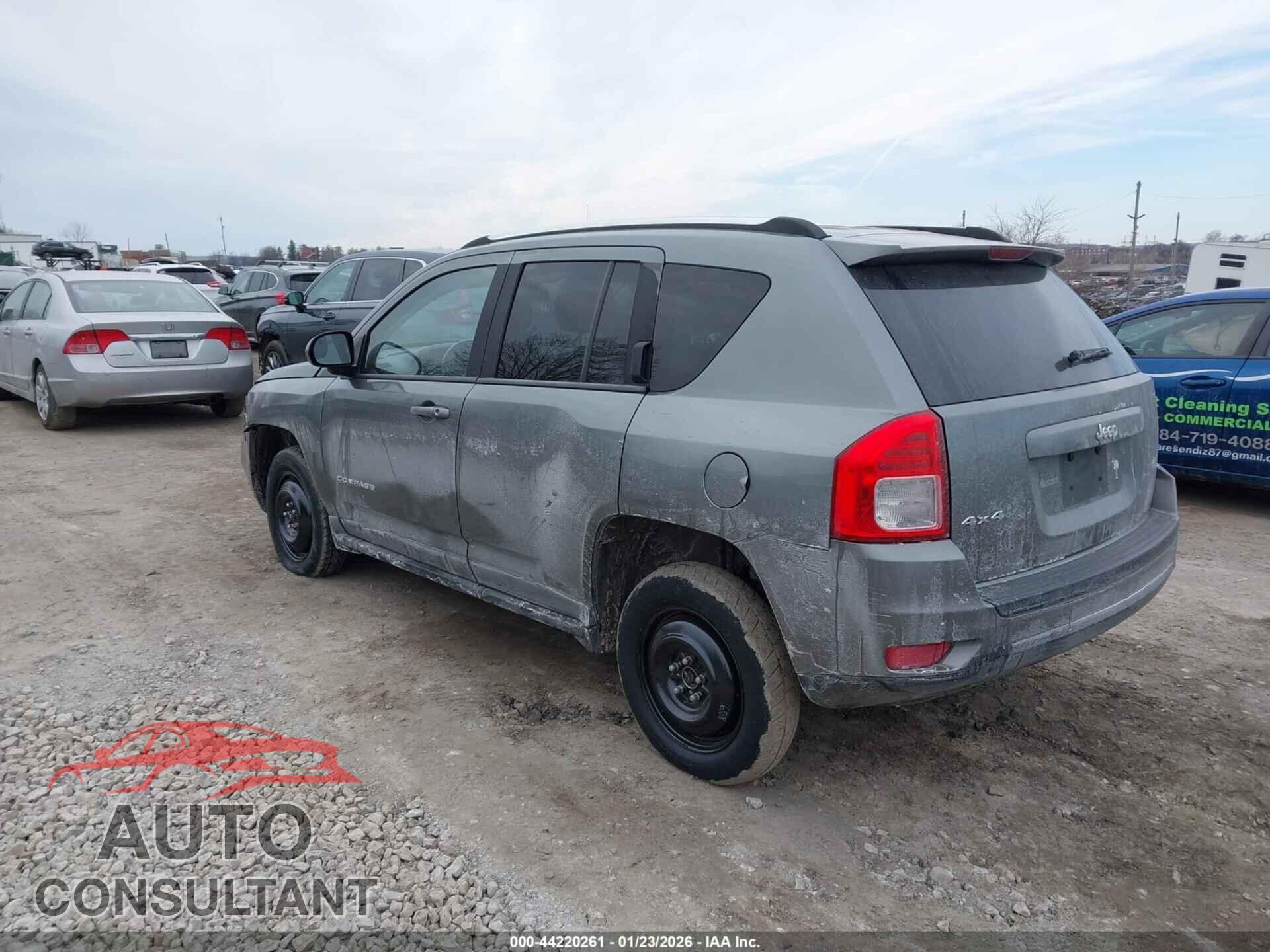JEEP COMPASS 2011 - 1J4NF1FB7BD202004