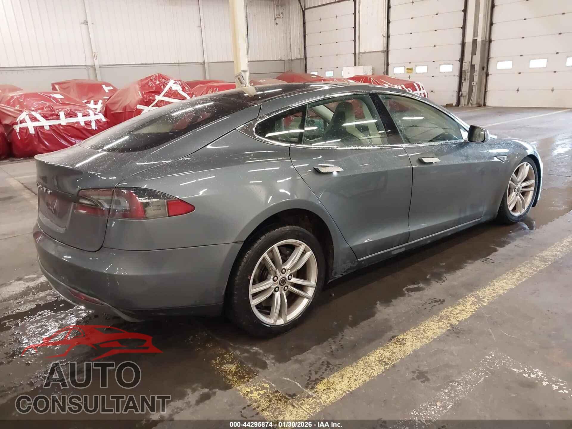 TESLA MODEL S 2013 - 5YJSA1DN6DFP03403