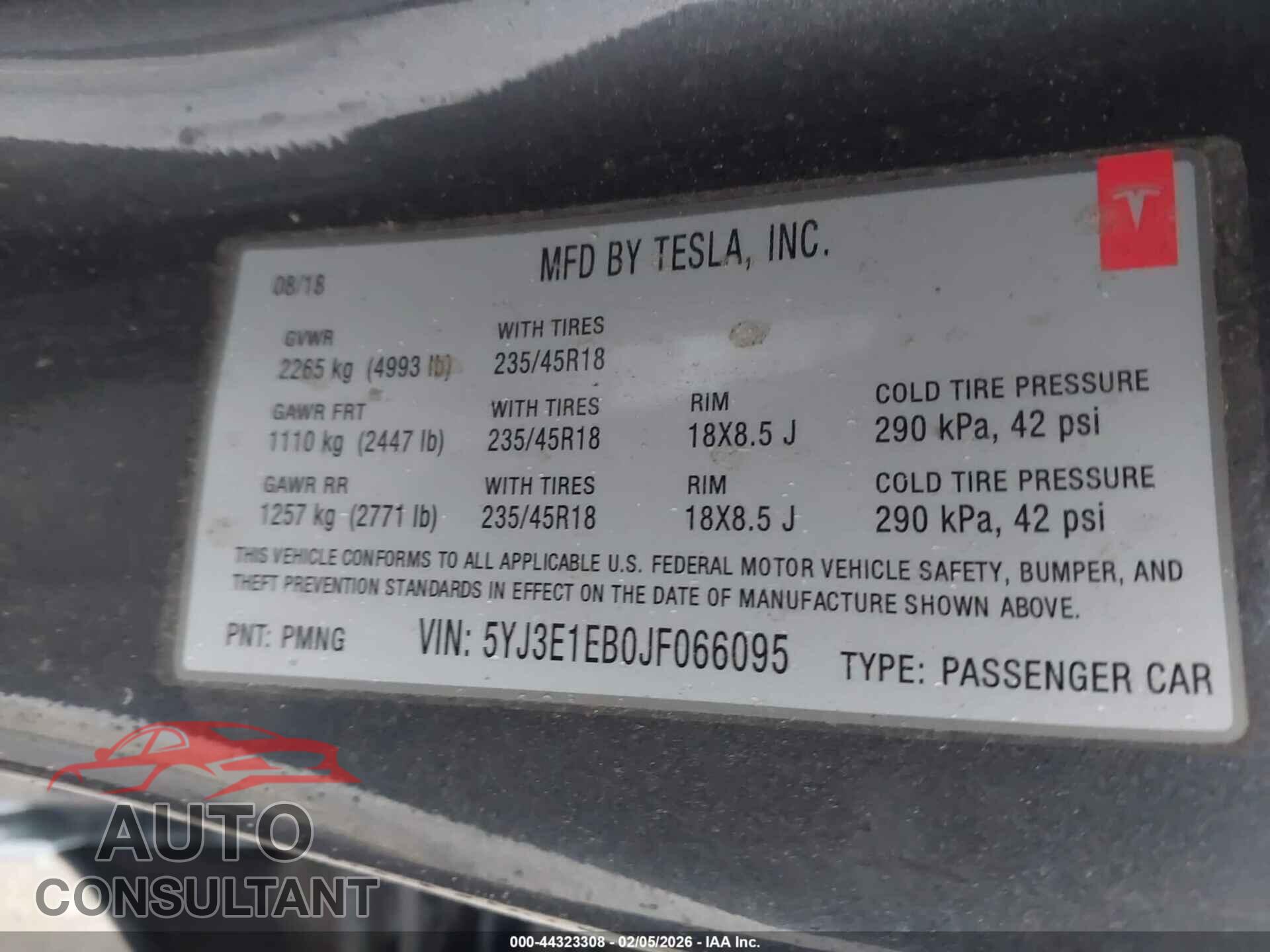 TESLA MODEL 3 2018 - 5YJ3E1EB0JF066095