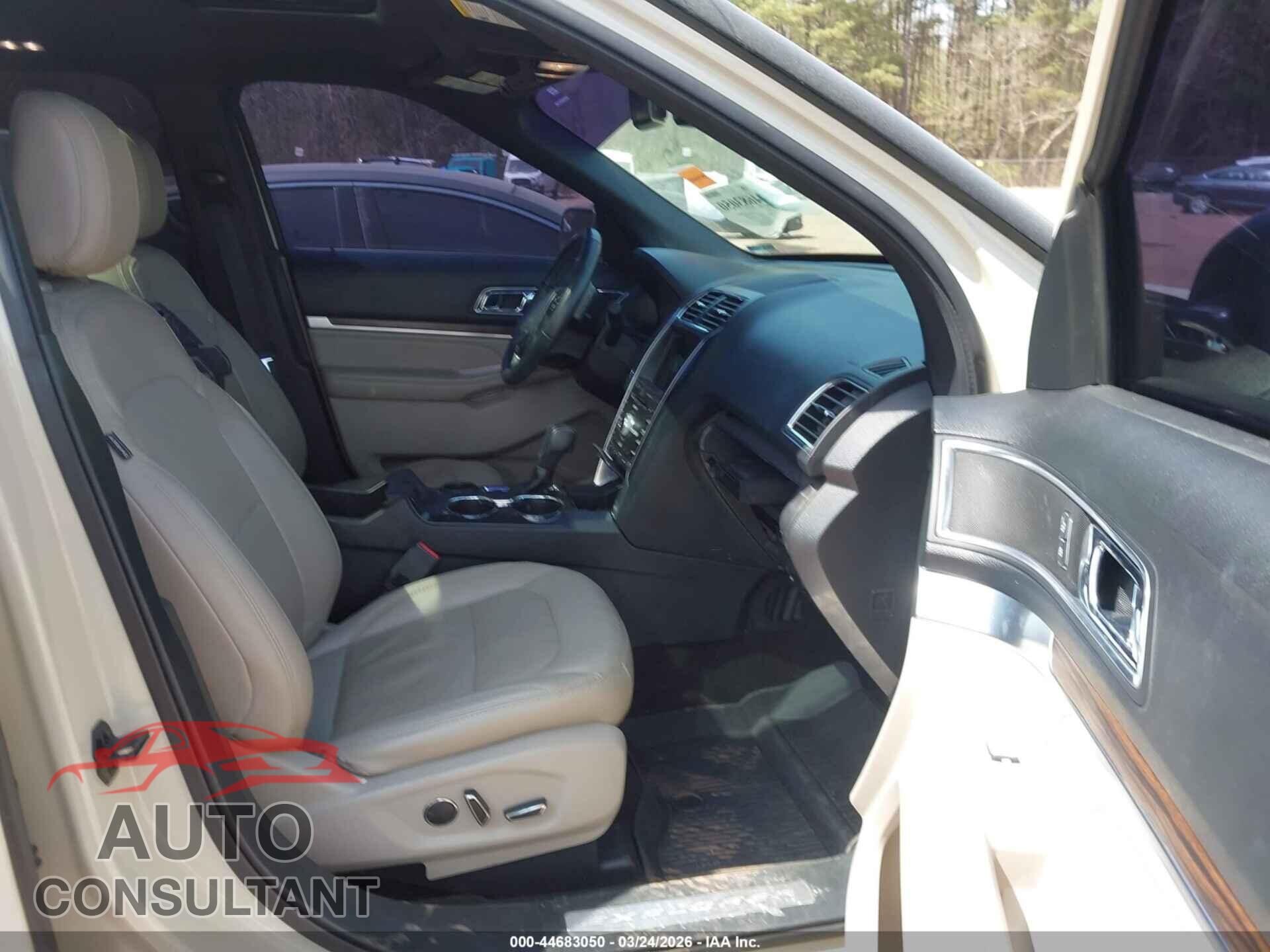 FORD EXPLORER 2018 - 1FM5K7F86JGB74746