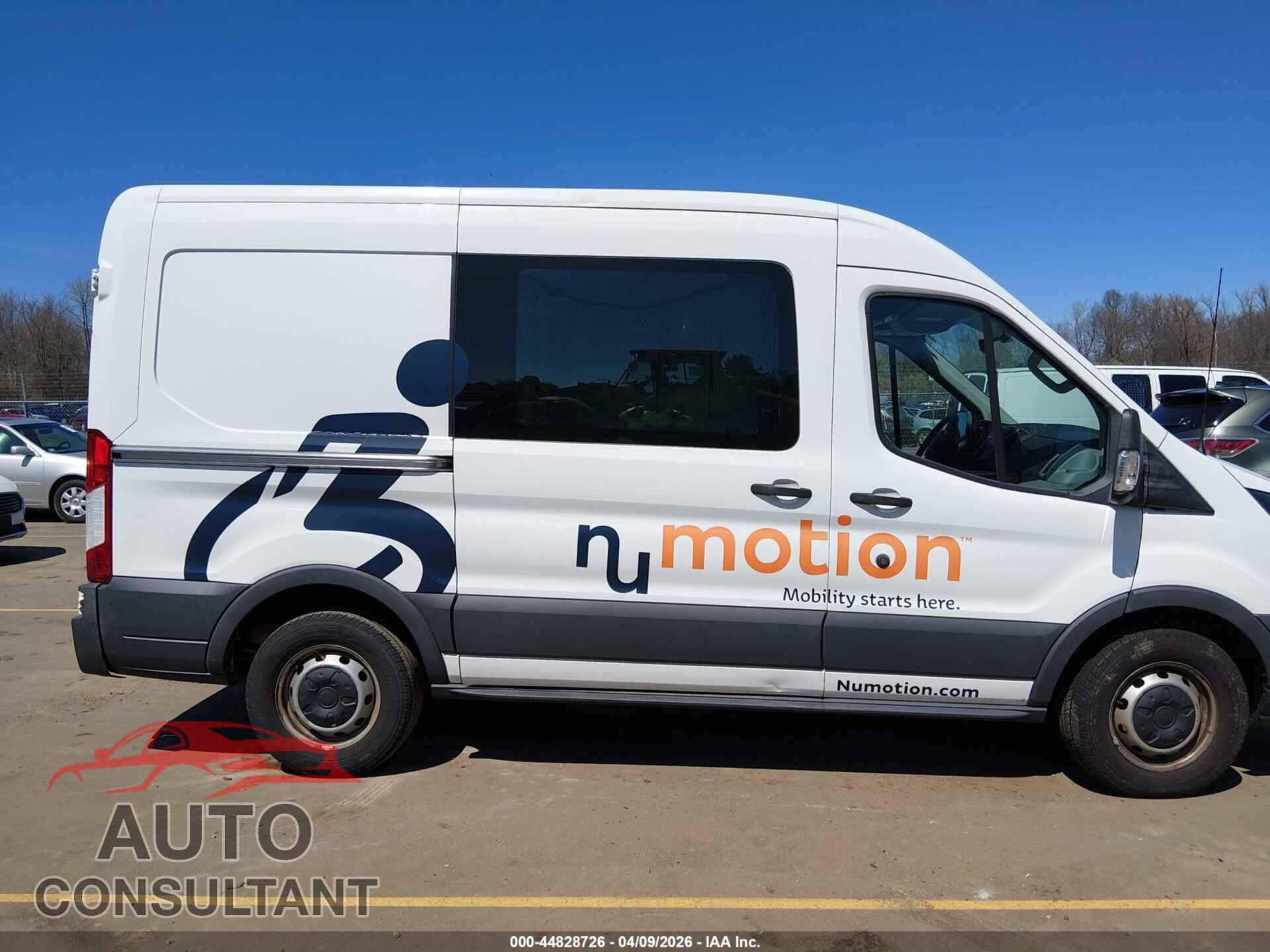 FORD TRANSIT-150 2015 - 1FTNE1CM1FKB28756