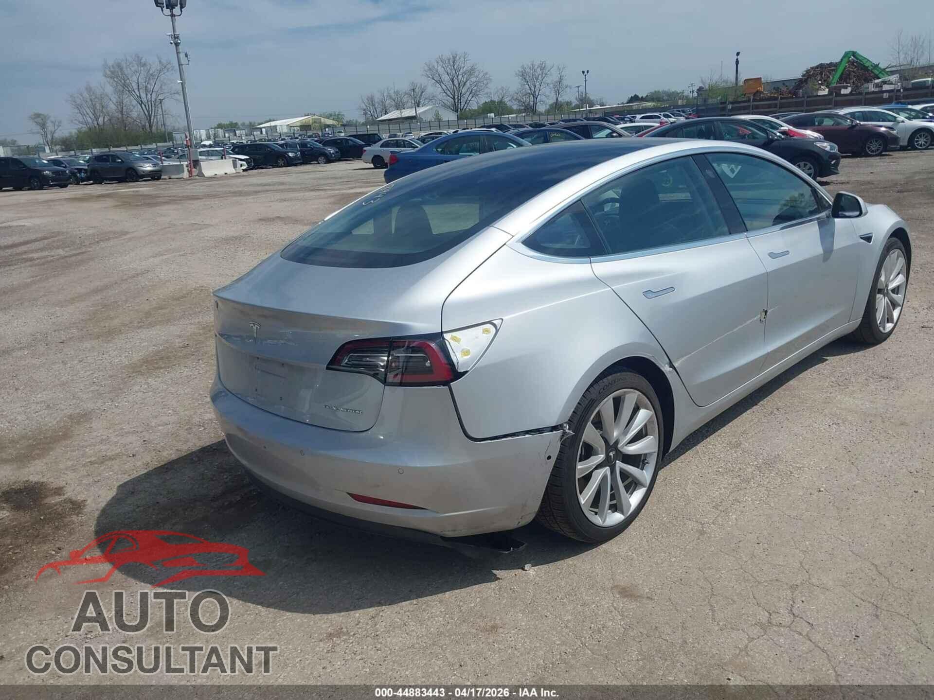 TESLA MODEL 3 2018 - 5YJ3E1EB7JF069429