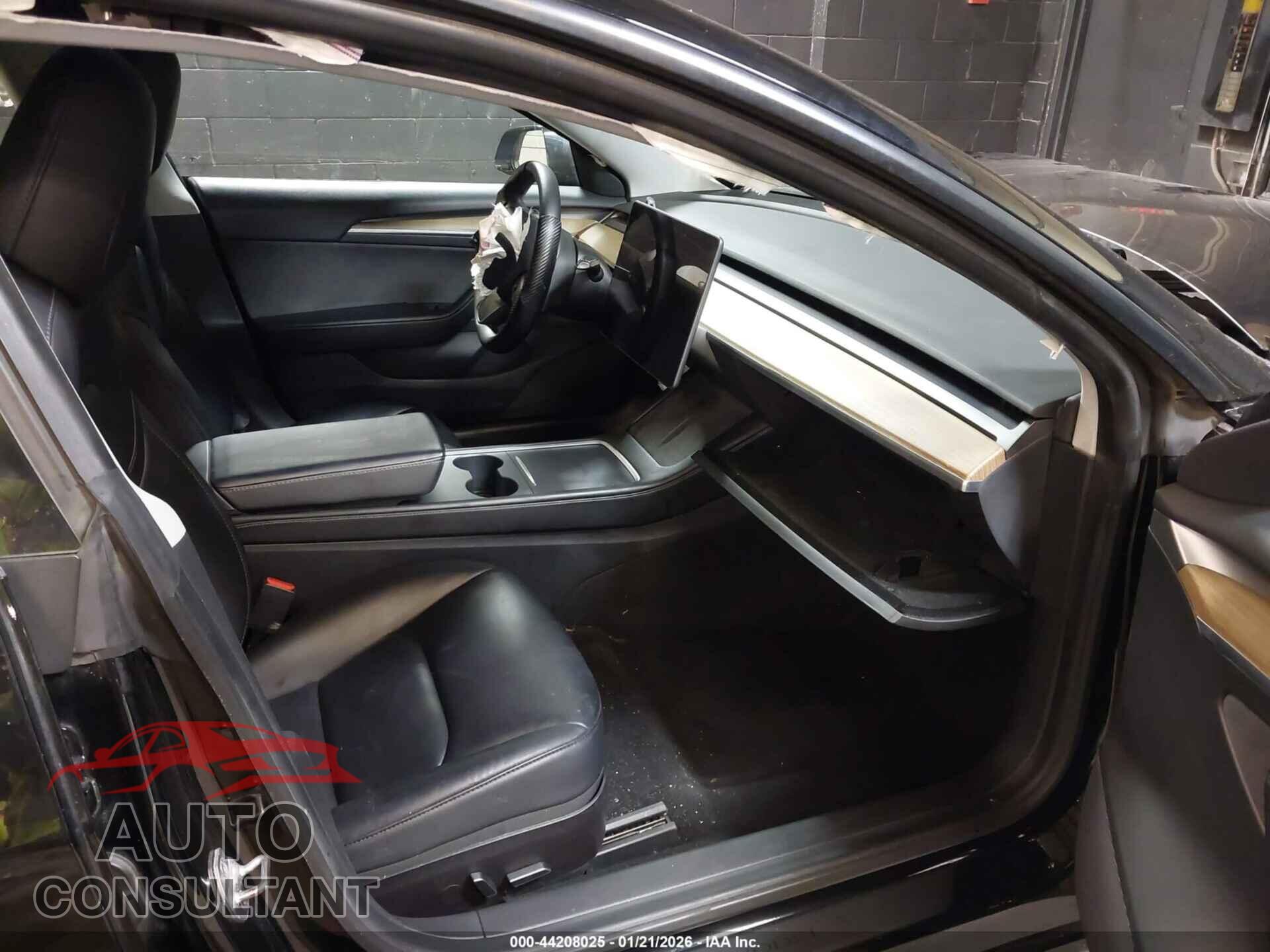 TESLA MODEL 3 2021 - 5YJ3E1EA3MF029781