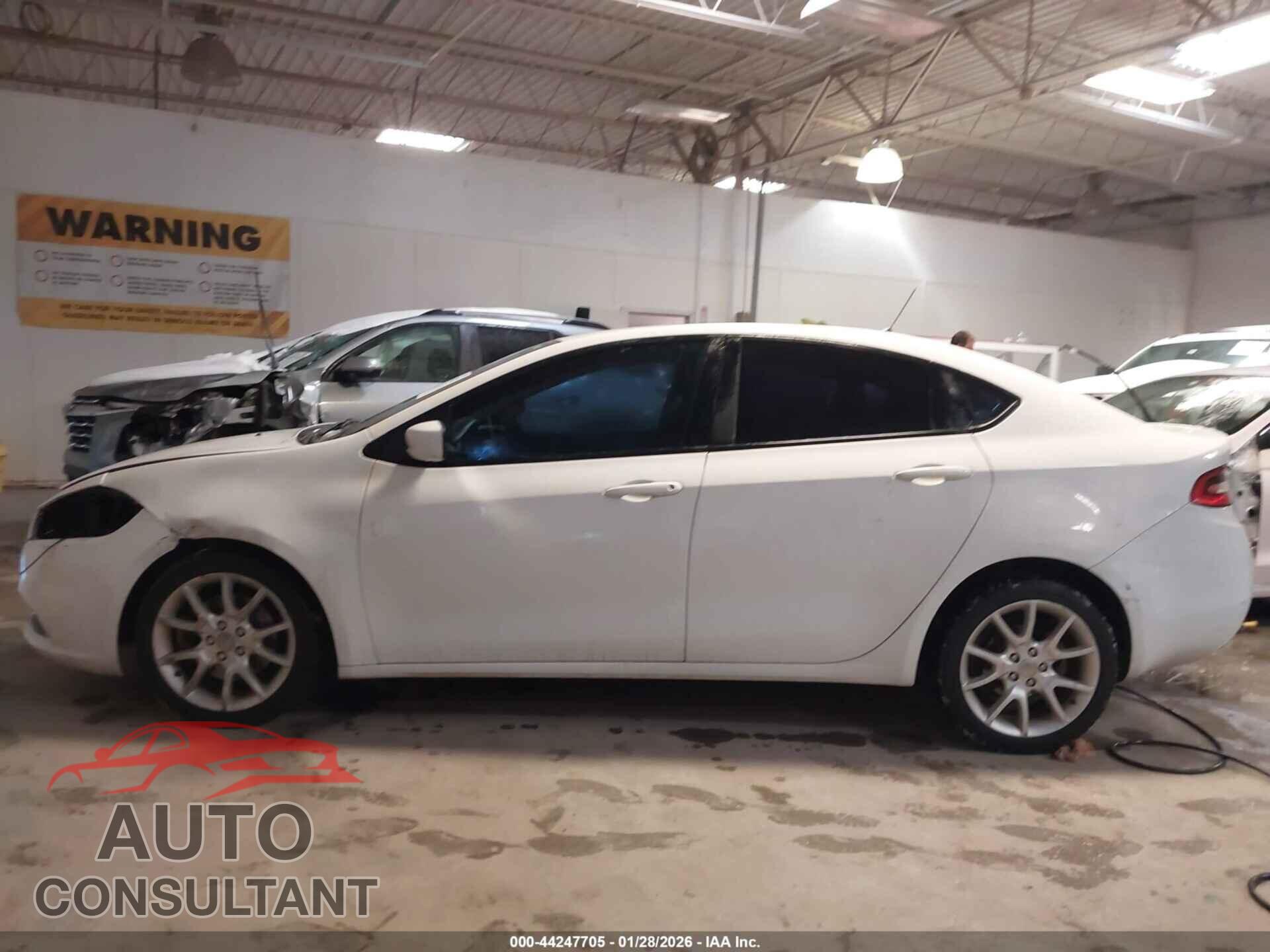 DODGE DART 2013 - 1C3CDFBA3DD312567