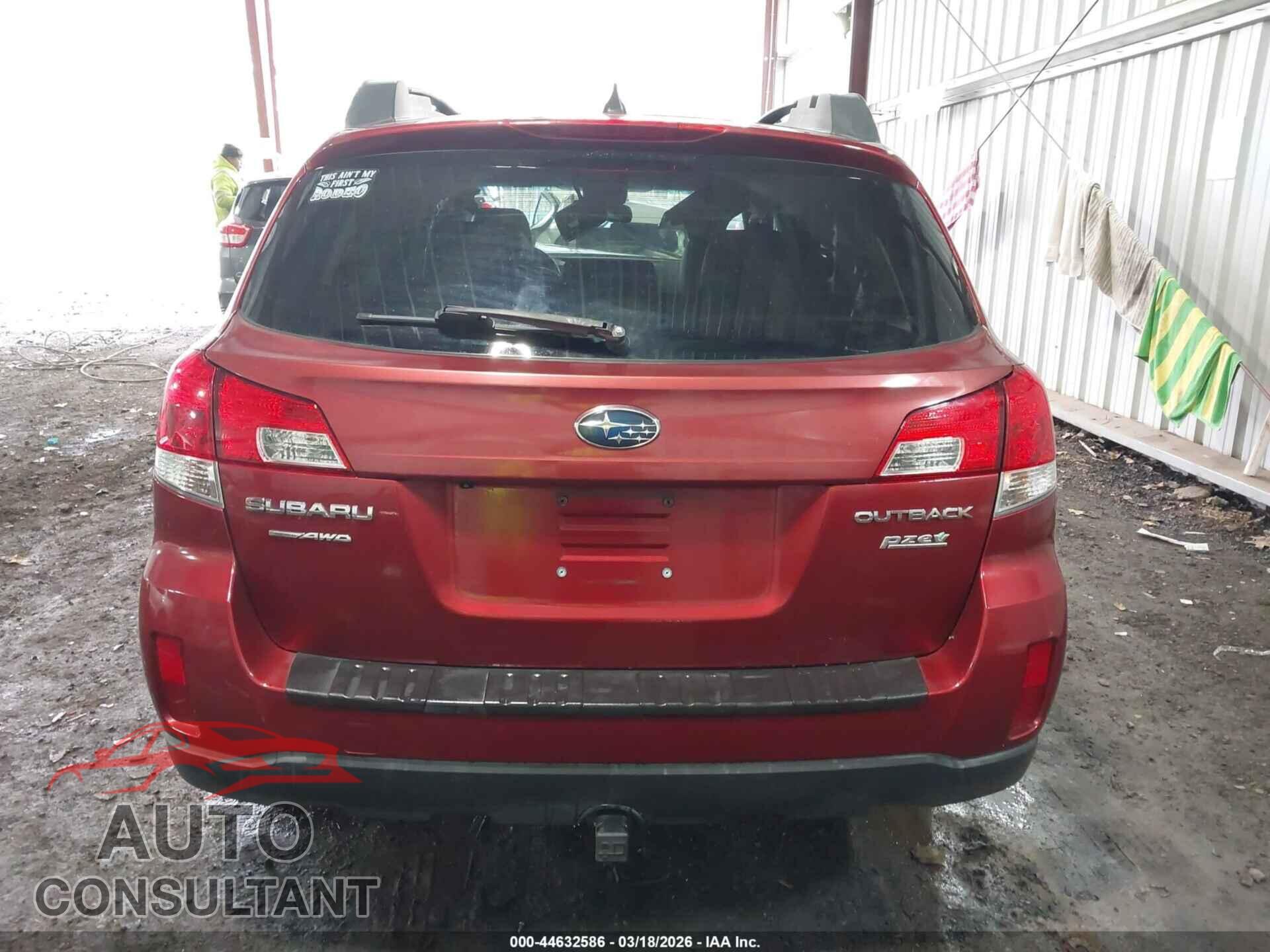 SUBARU OUTBACK 2014 - 4S4BRBLC4E3309228