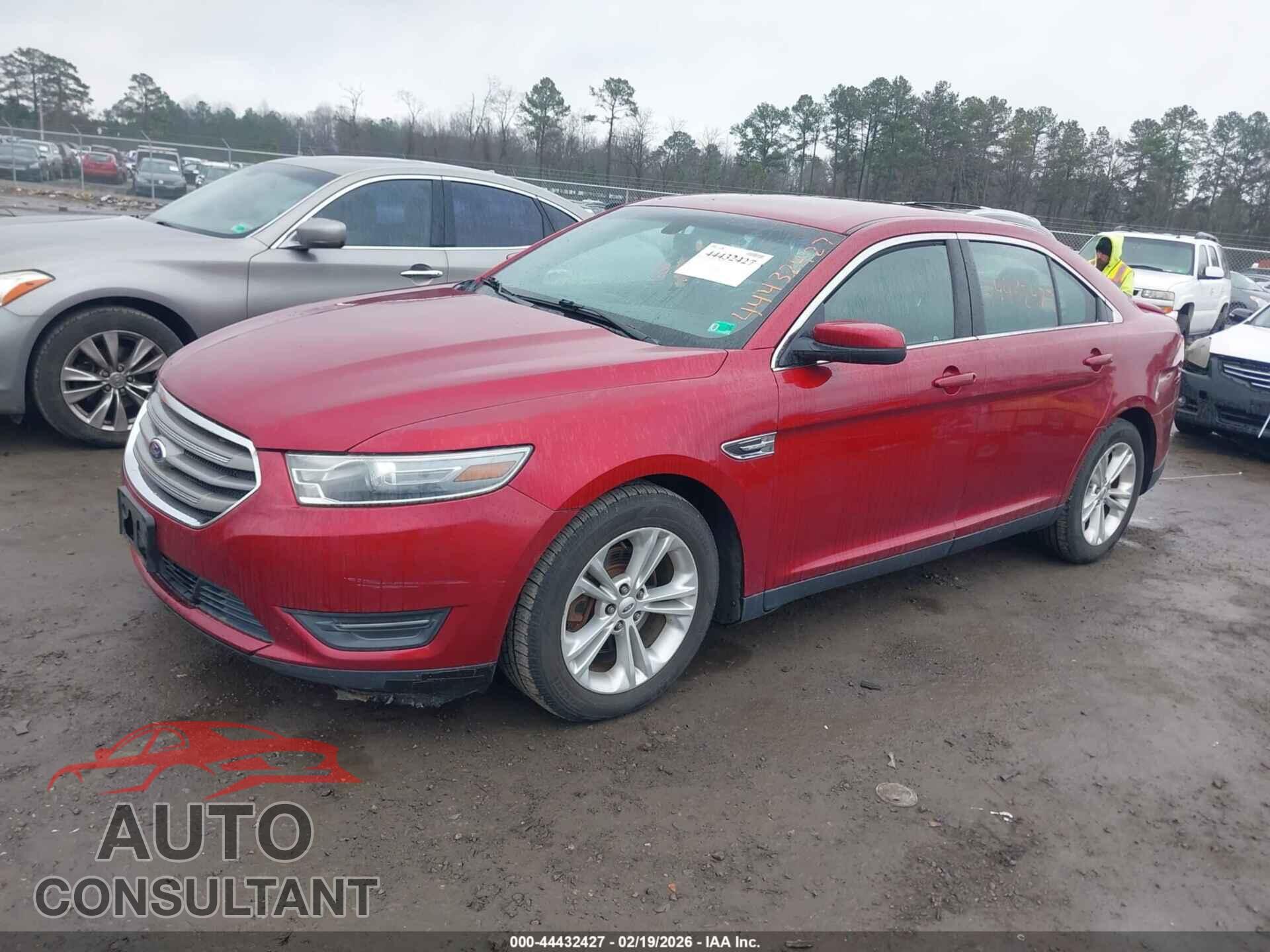 FORD TAURUS 2013 - 1FAHP2E88DG147632