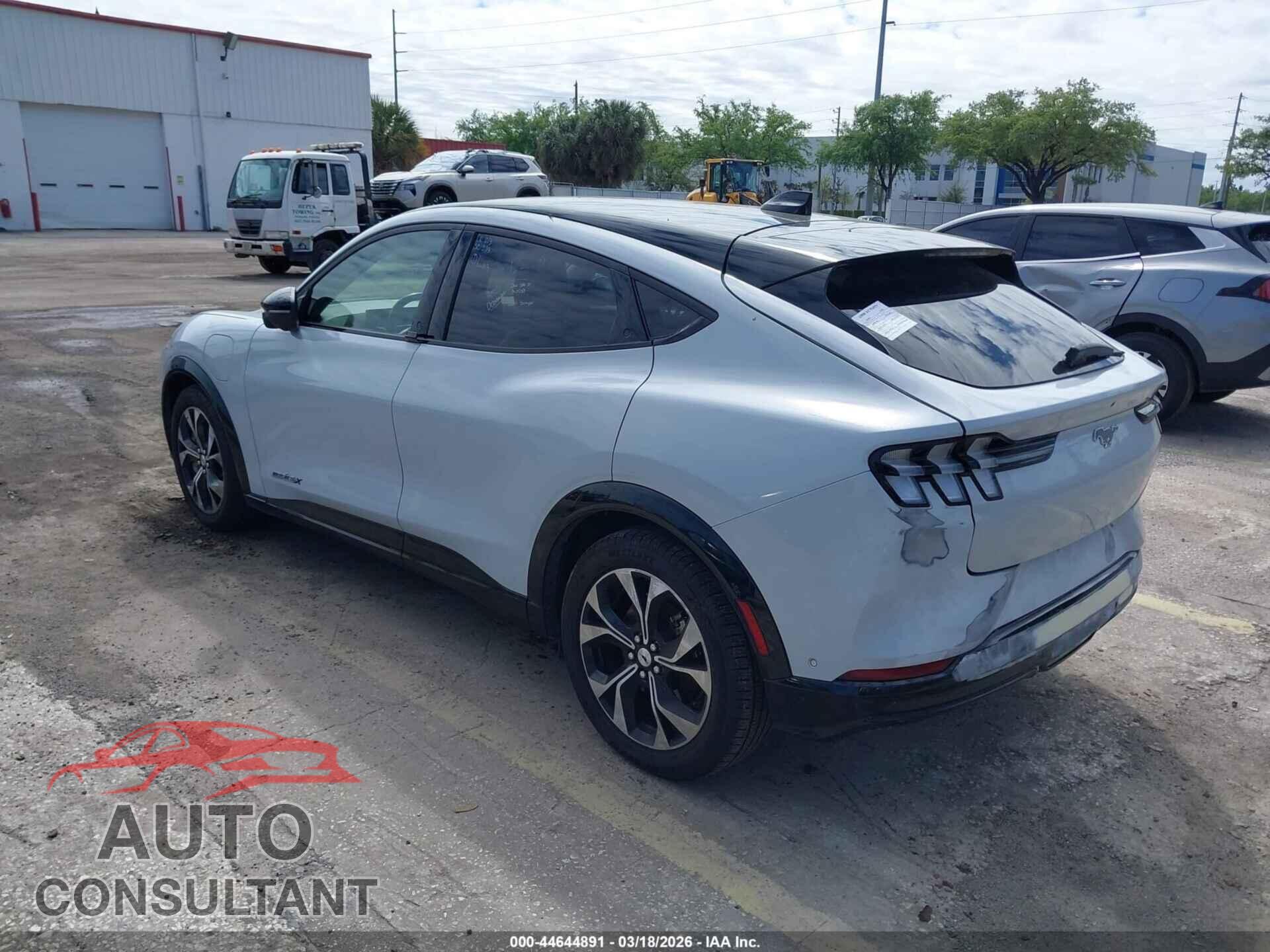FORD MUSTANG MACH-E 2023 - 3FMTK3SU0PMB05536