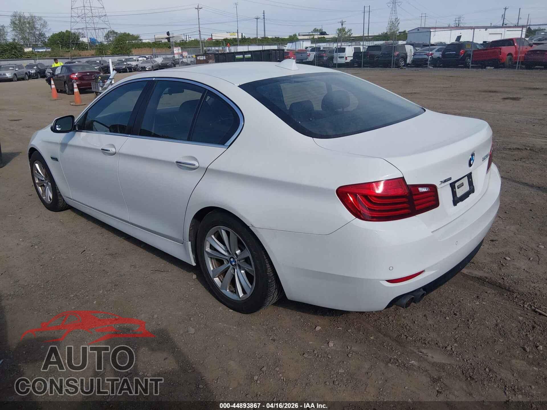 BMW 528I 2015 - WBA5A7C56FG143695