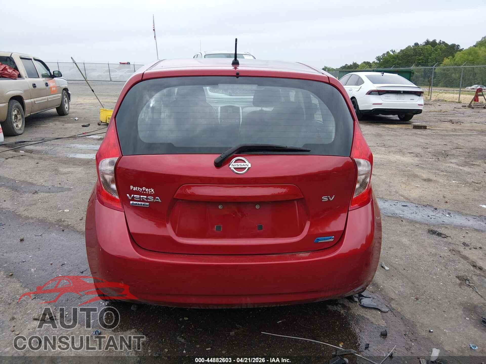 NISSAN VERSA NOTE 2015 - 3N1CE2CP6FL374453