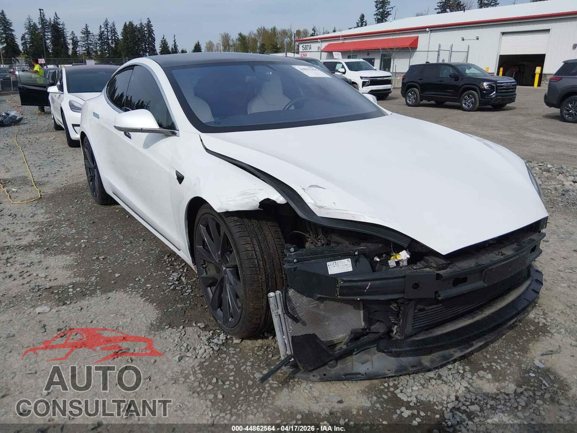 TESLA MODEL S 2020 - 5YJSA1E26LF363558