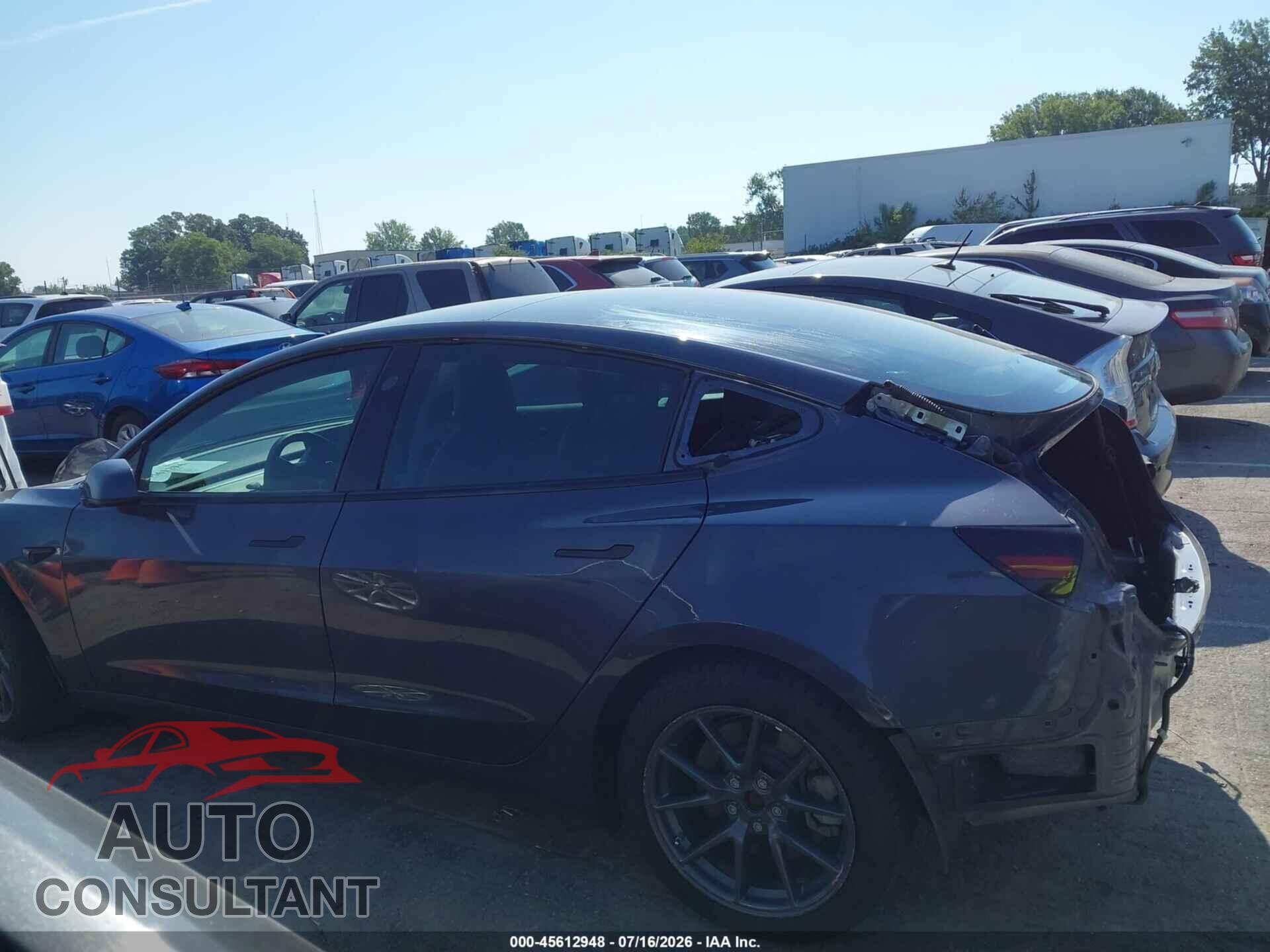 TESLA MODEL 3 2021 - 5YJ3E1EB5MF049314