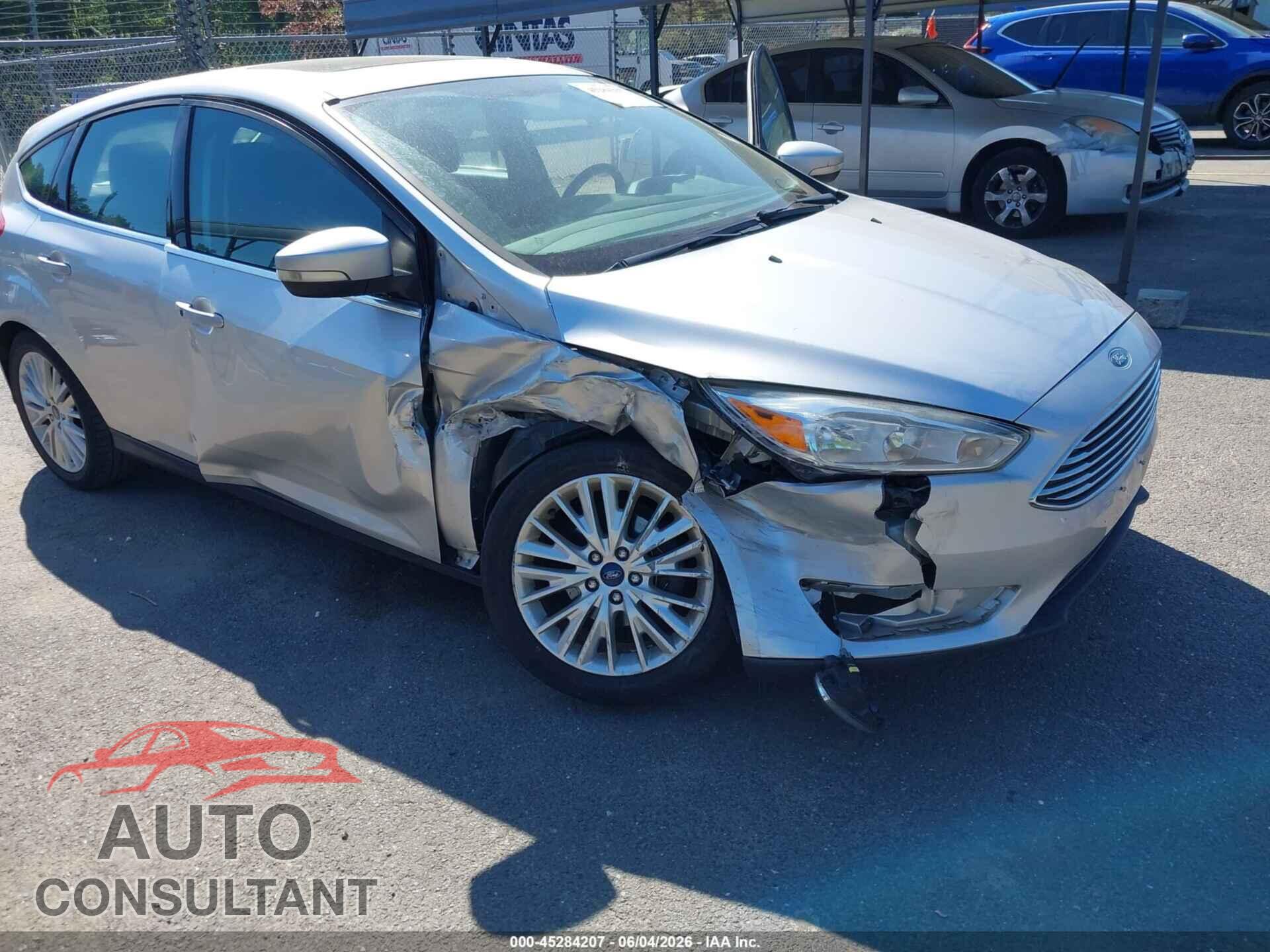 FORD FOCUS 2017 - 1FADP3N29HL333726