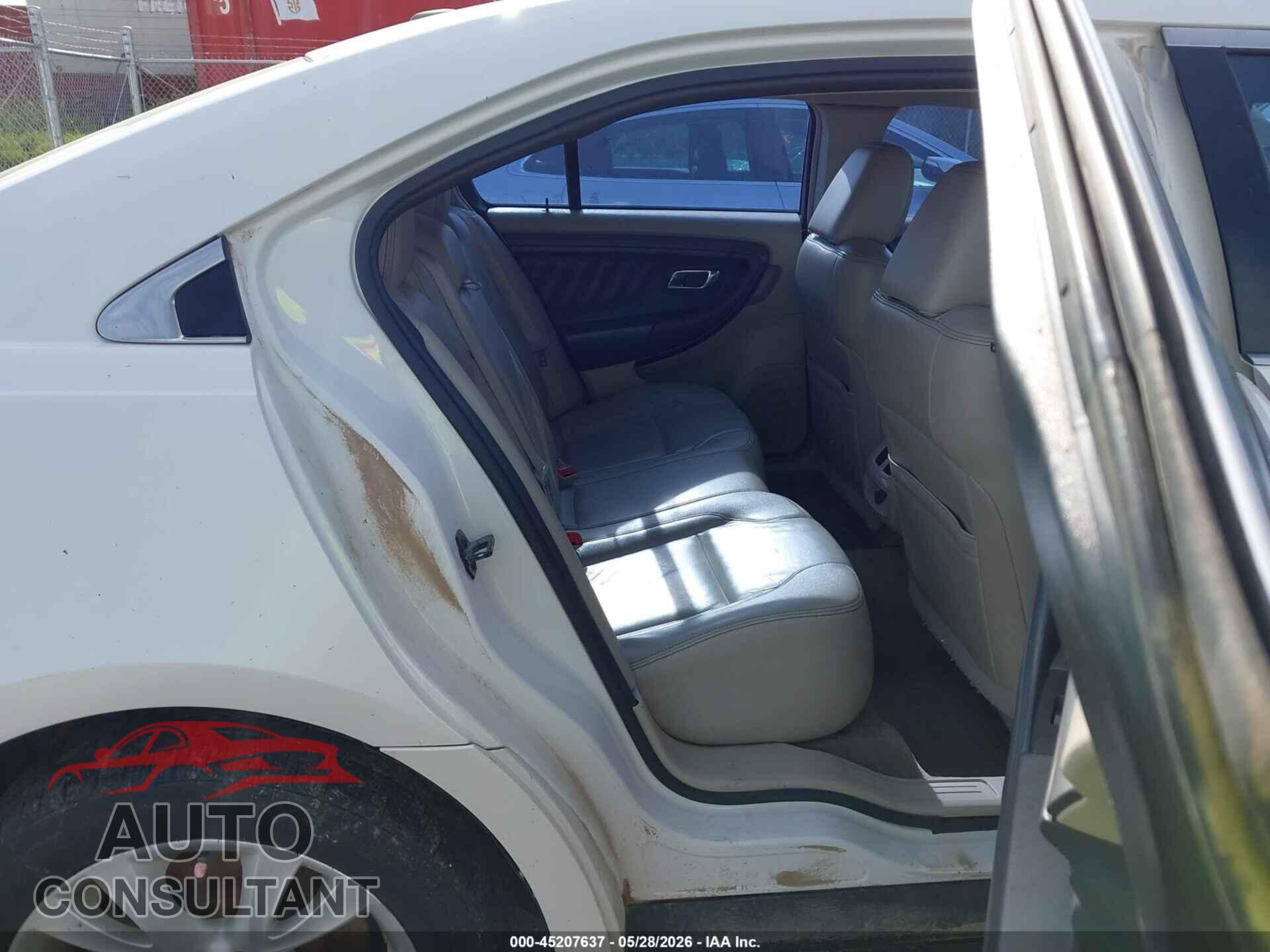 FORD TAURUS 2012 - 1FAHP2EW3CG130265