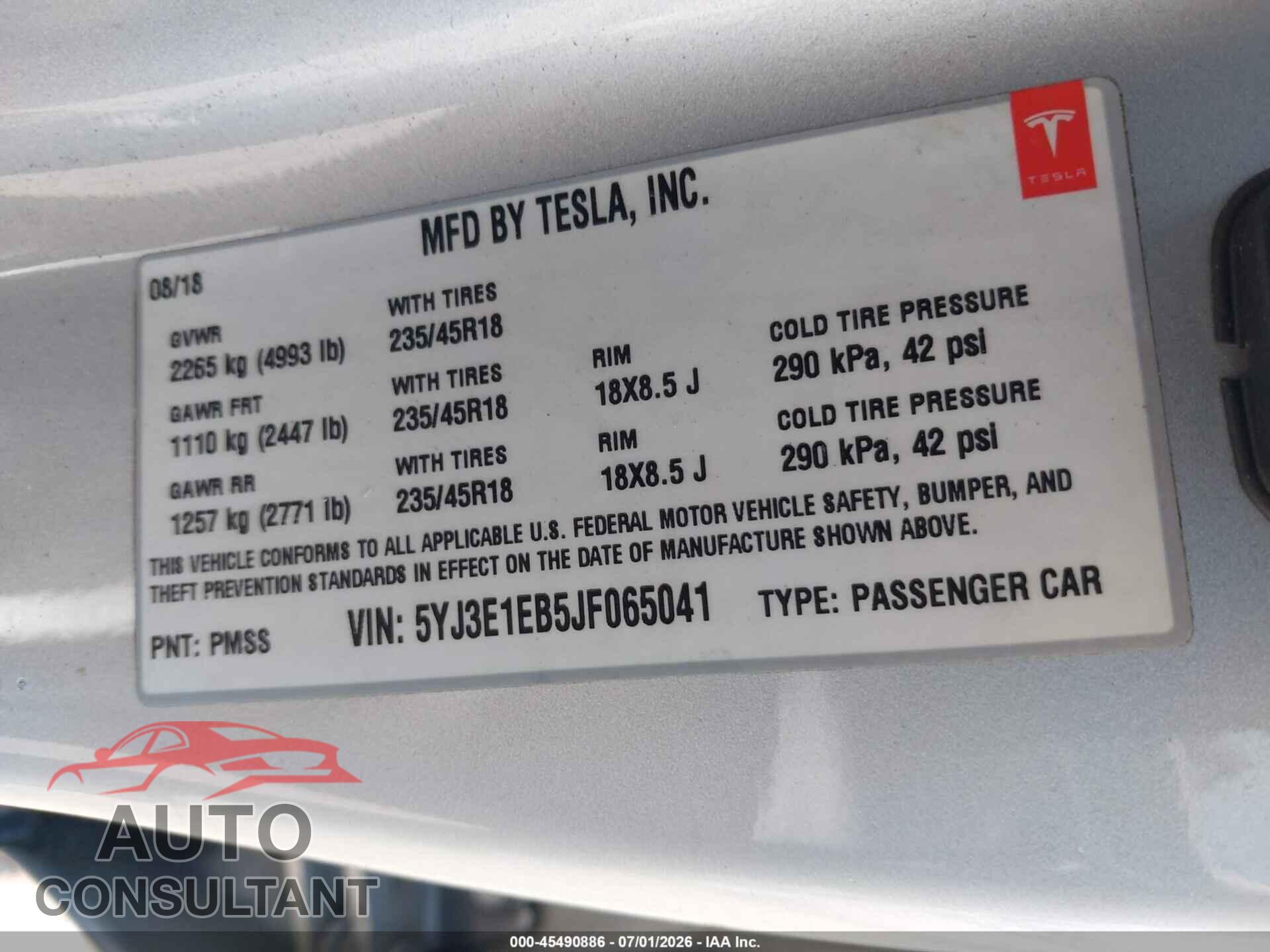 TESLA MODEL 3 2018 - 5YJ3E1EB5JF065041